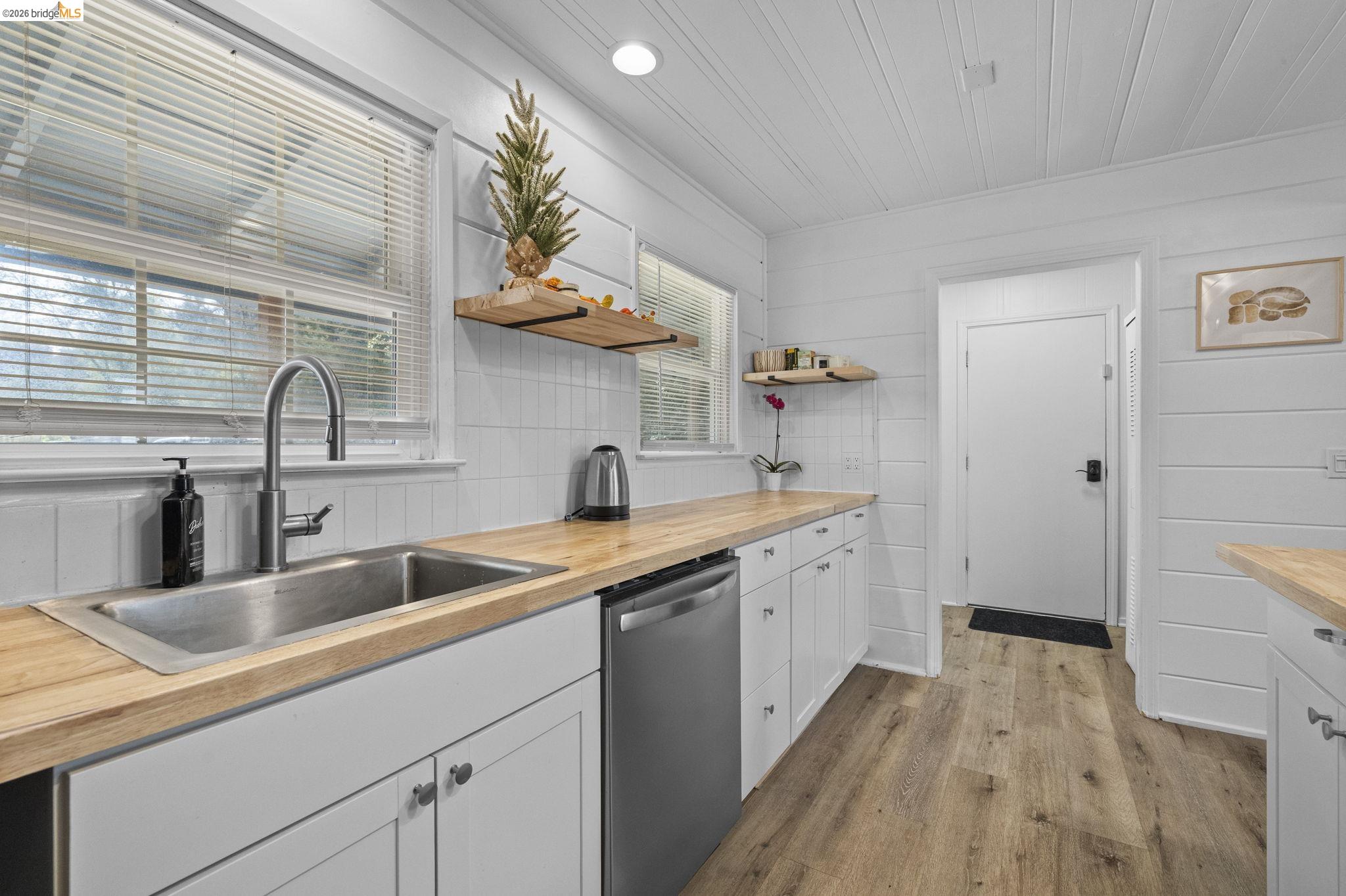 696 Shaws Flat Rd, Sonora, CA, 95370