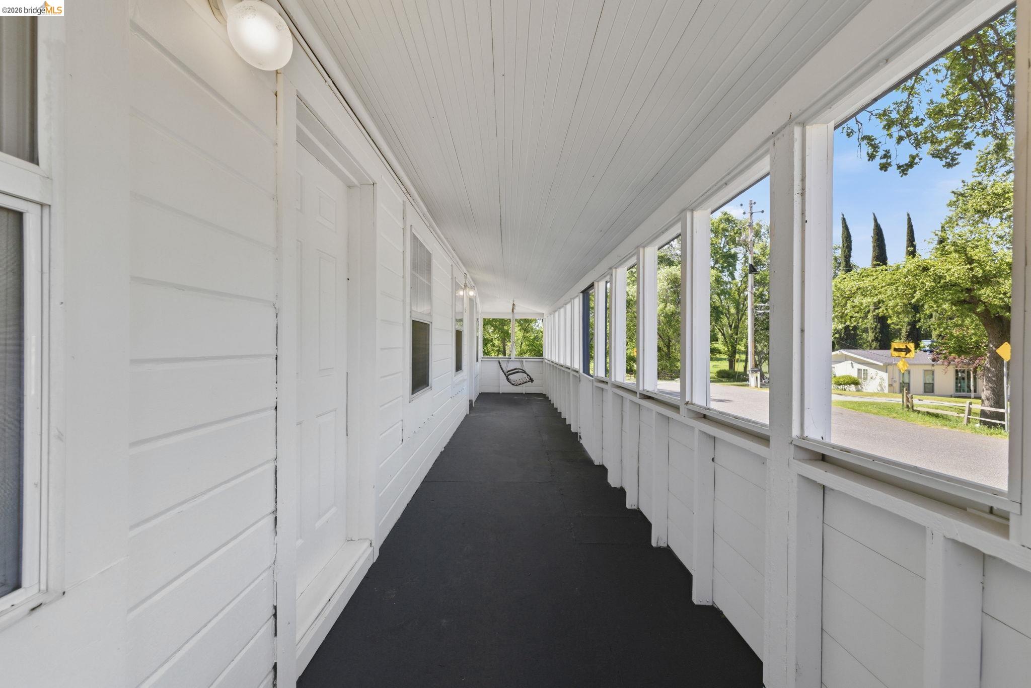 Detail Gallery Image 4 of 33 For 18237 4th Ave, Jamestown,  CA 95327 - 3 Beds | 1 Baths