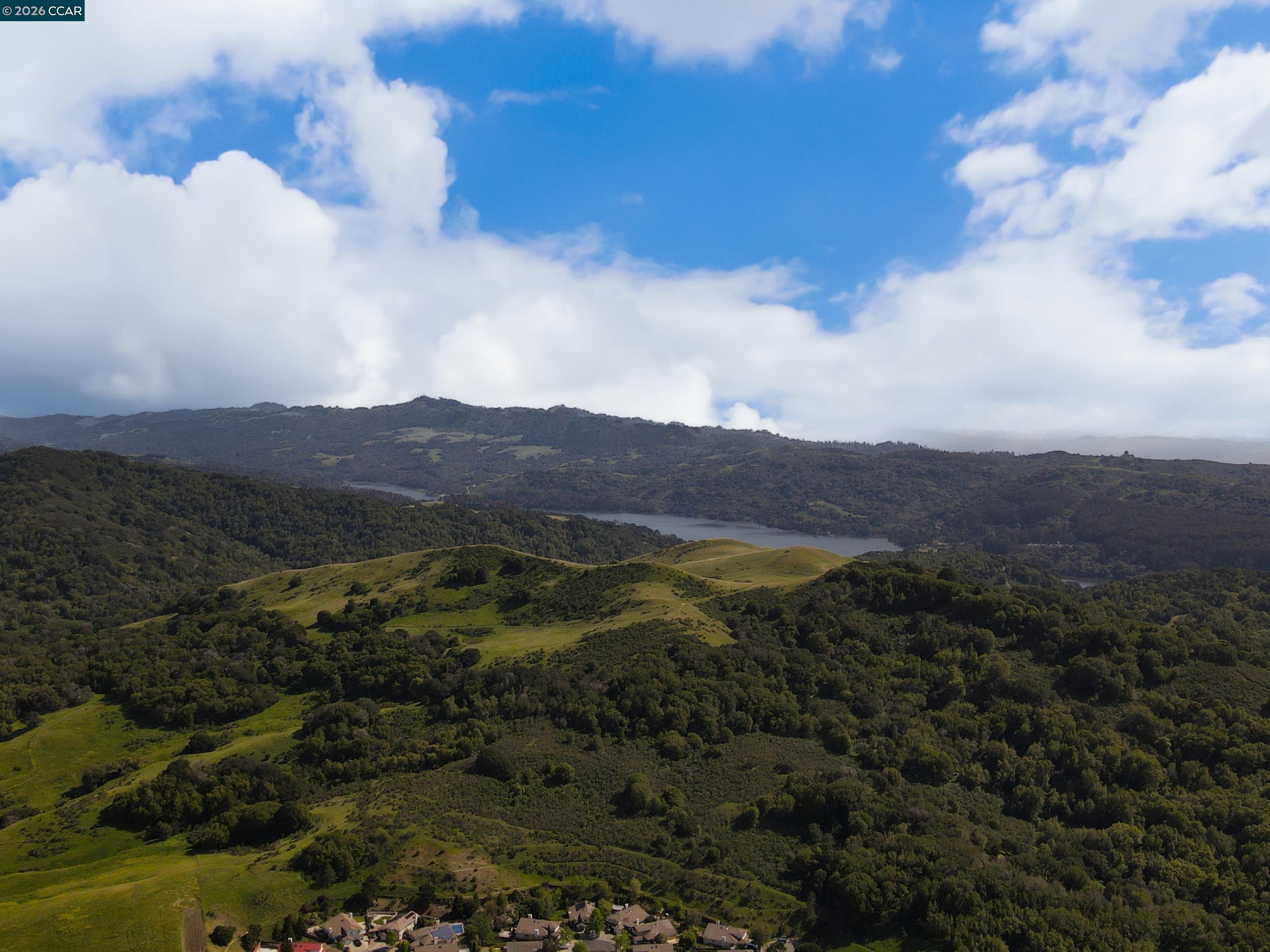 Detail Gallery Image 41 of 41 For 5260 a Sunset Dr, El Sobrante,  CA 94803 - 3 Beds | 2/1 Baths