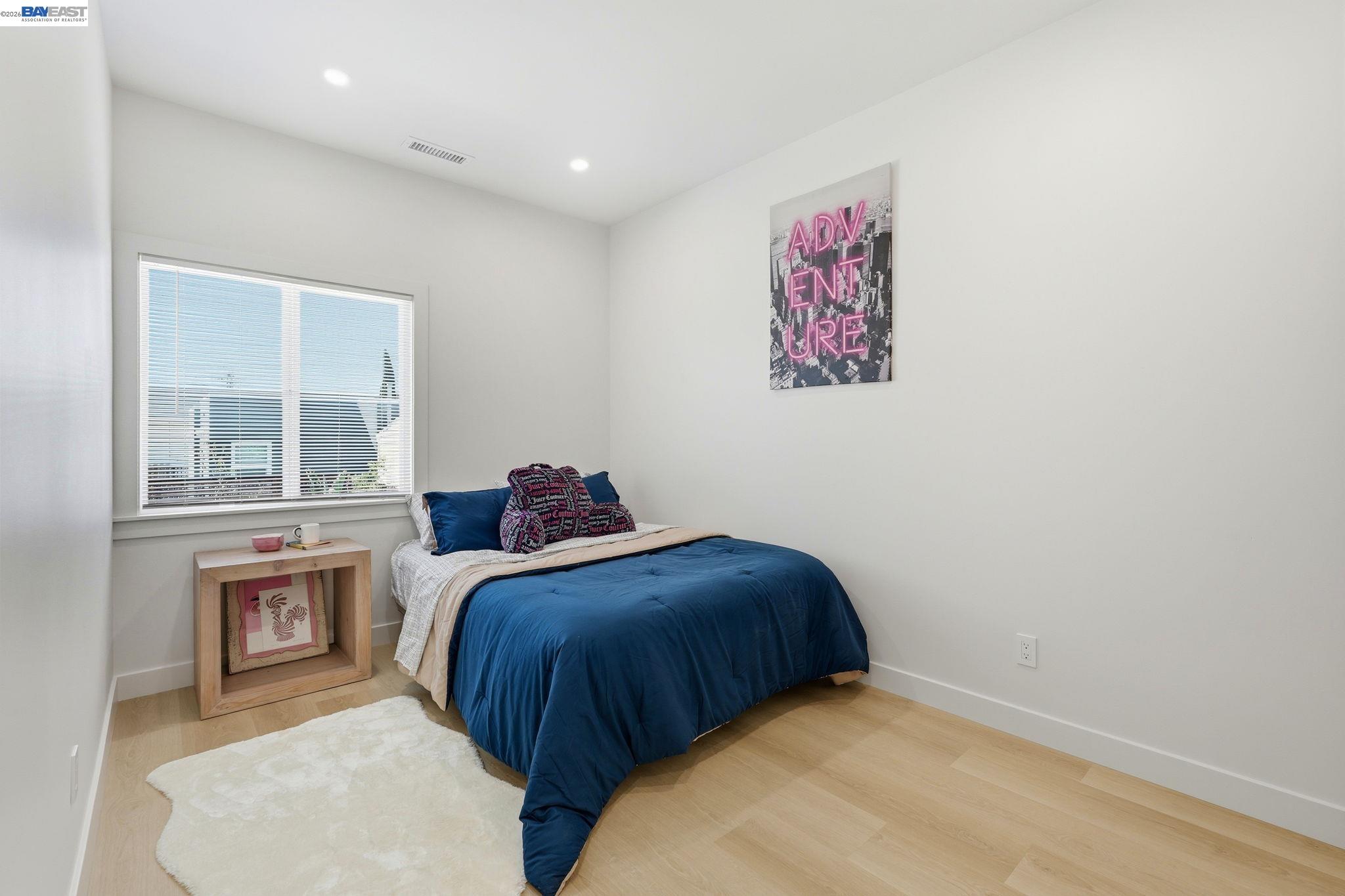 Detail Gallery Image 19 of 37 For 5605 E 16th St, Oakland,  CA 94621 - 3 Beds | 2 Baths