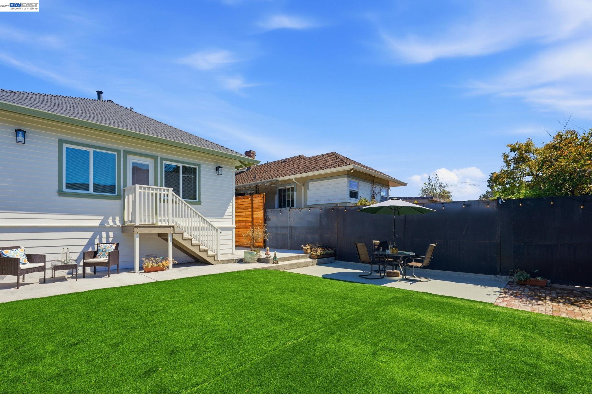 Detail Gallery Image 26 of 37 For 5605 E 16th St, Oakland,  CA 94621 - 3 Beds | 2 Baths