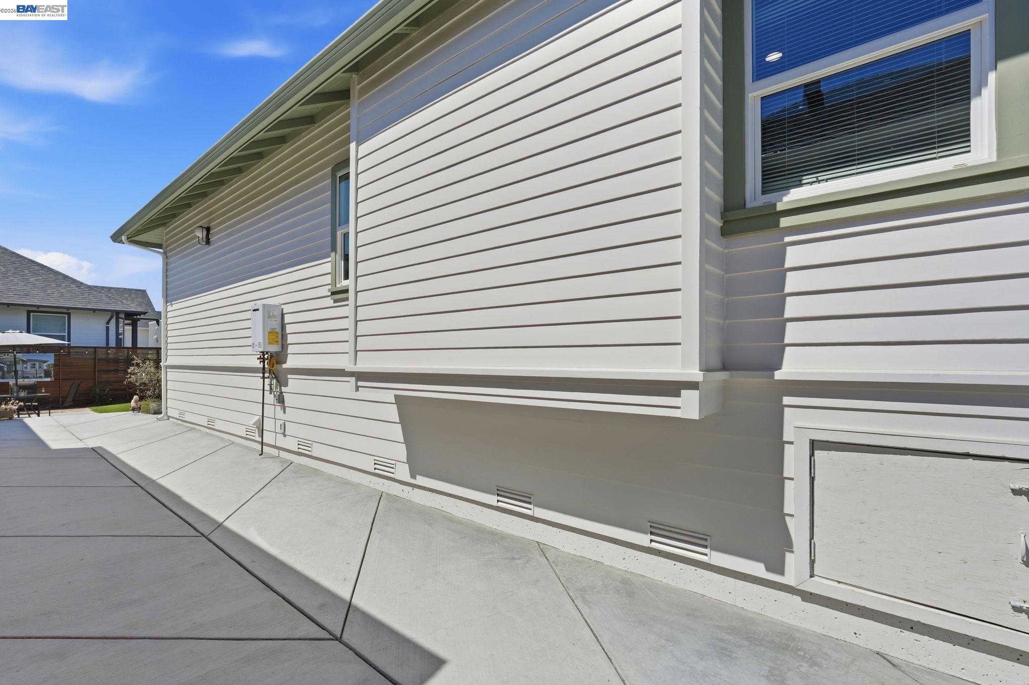 Detail Gallery Image 31 of 37 For 5605 E 16th St, Oakland,  CA 94621 - 3 Beds | 2 Baths