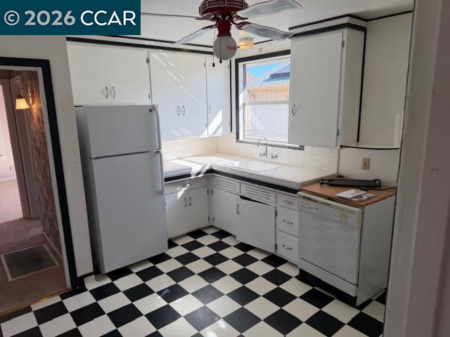 Detail Gallery Image 3 of 16 For 2636 17th Street, San Pablo,  CA 94806 - 3 Beds | 1 Baths