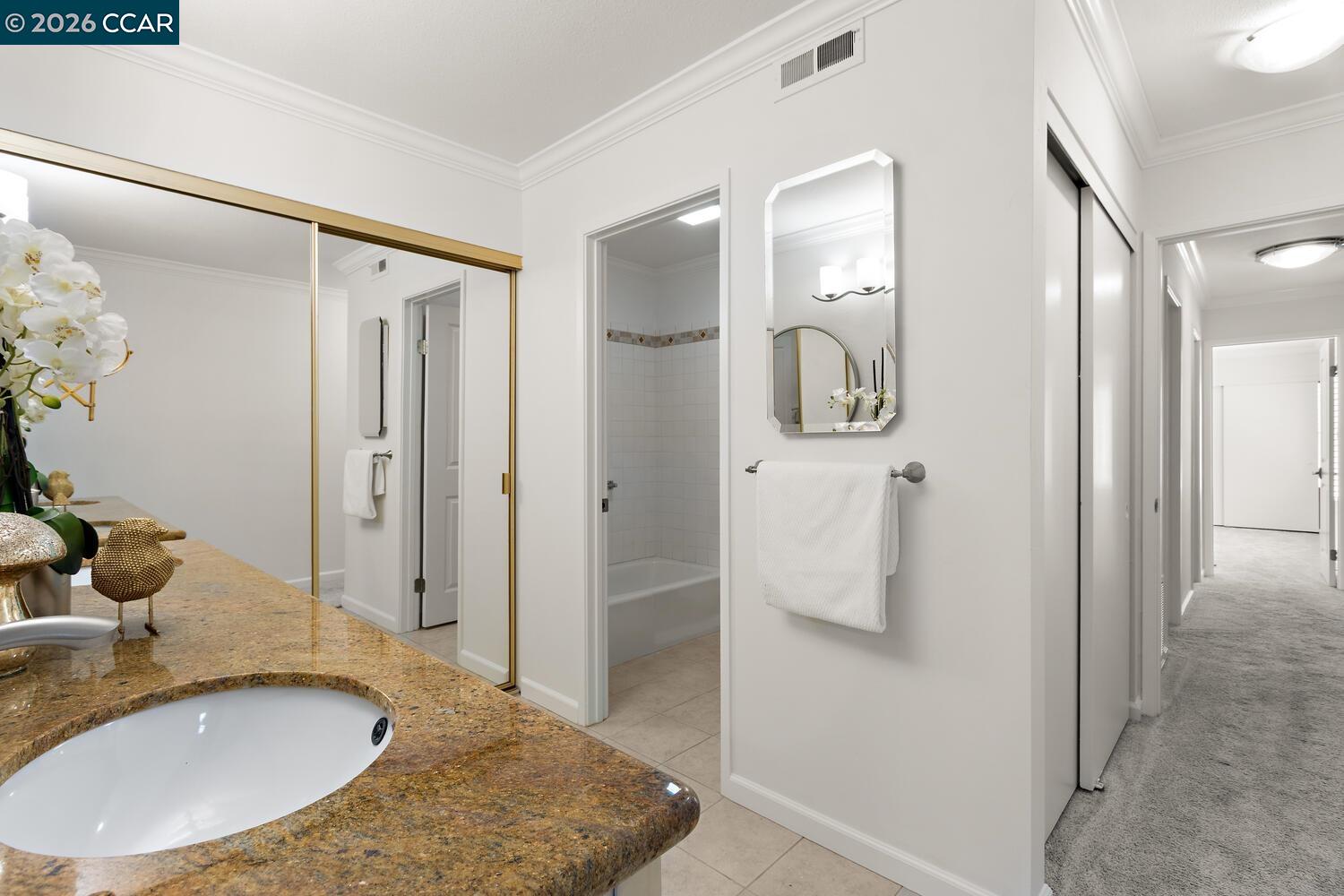 Photo #19: 41129588 Listing: Photo #19