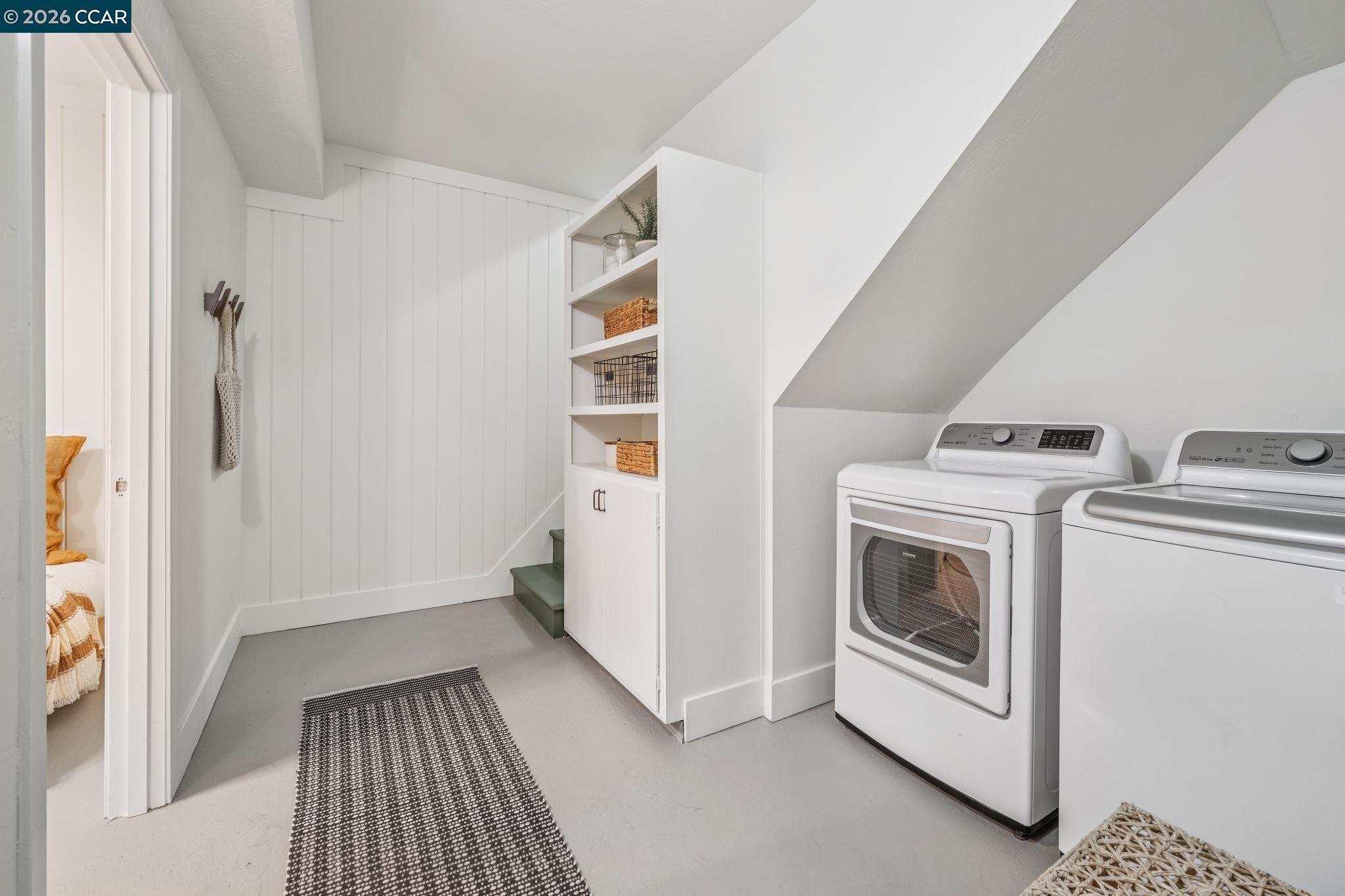 Detail Gallery Image 32 of 47 For 6728 Aitken Dr, Oakland,  CA 94611 - 2 Beds | 1 Baths