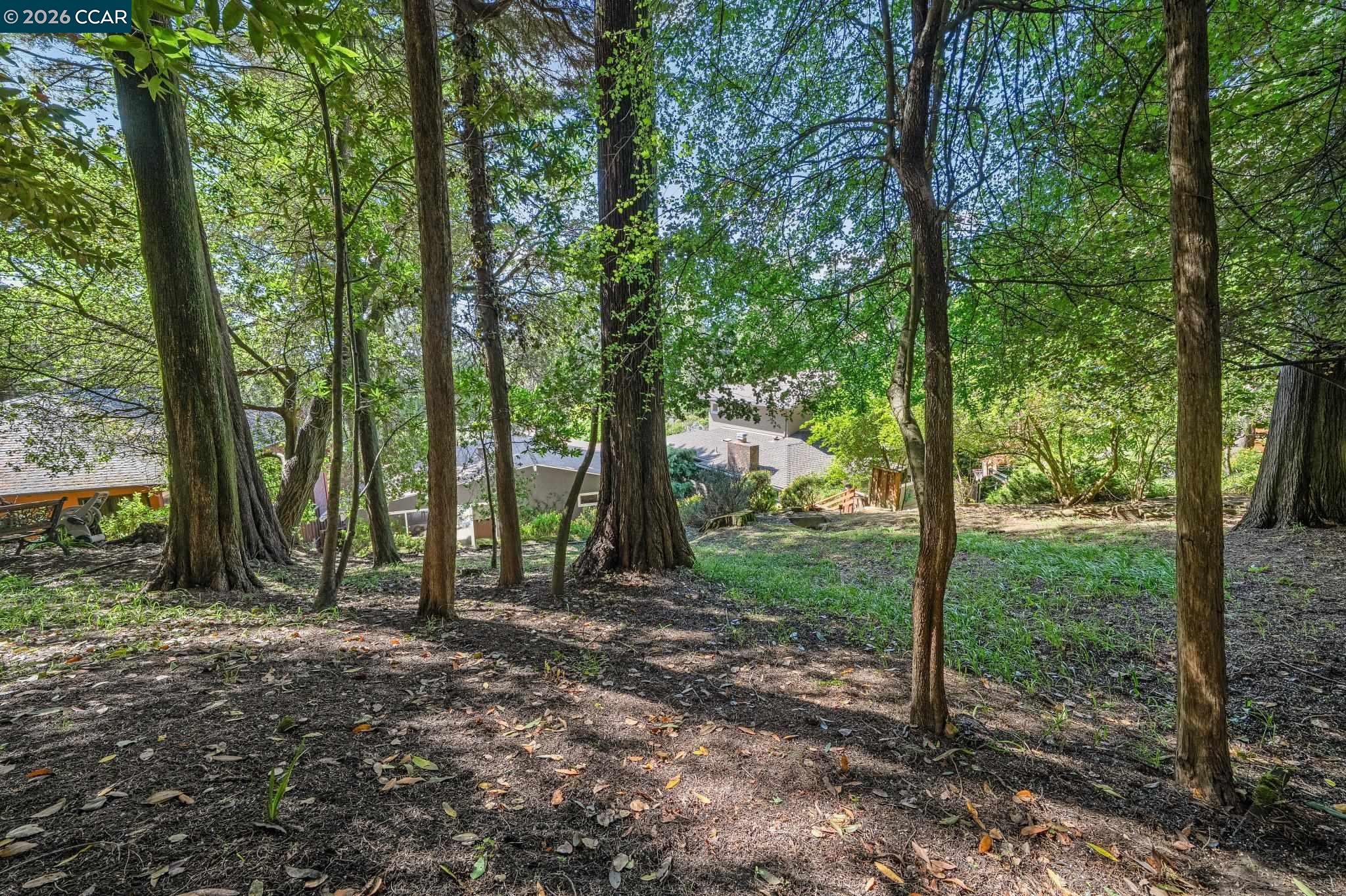 Detail Gallery Image 42 of 47 For 6728 Aitken Dr, Oakland,  CA 94611 - 2 Beds | 1 Baths