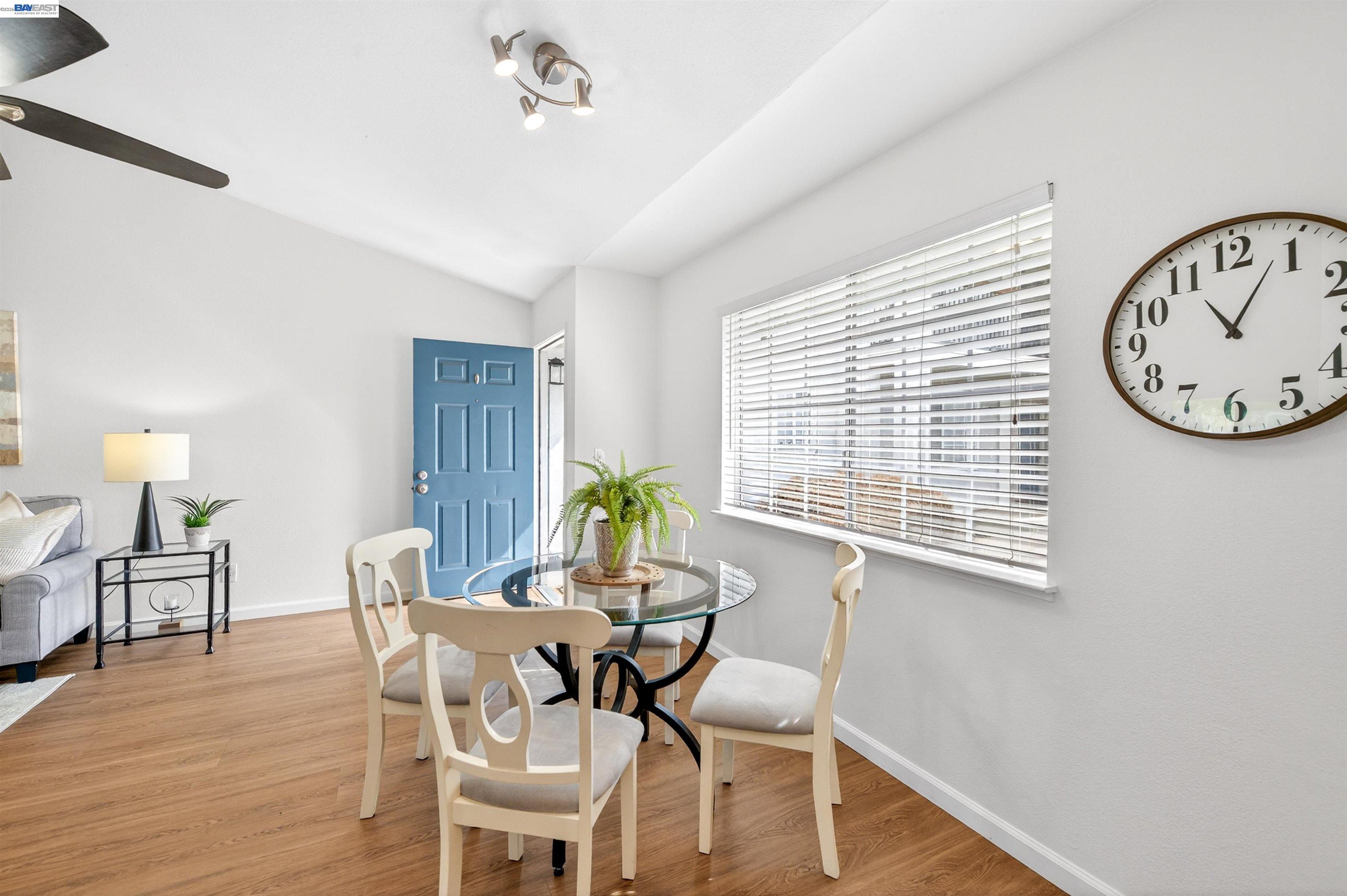 Photo #6: 41129592 Listing: Photo #6