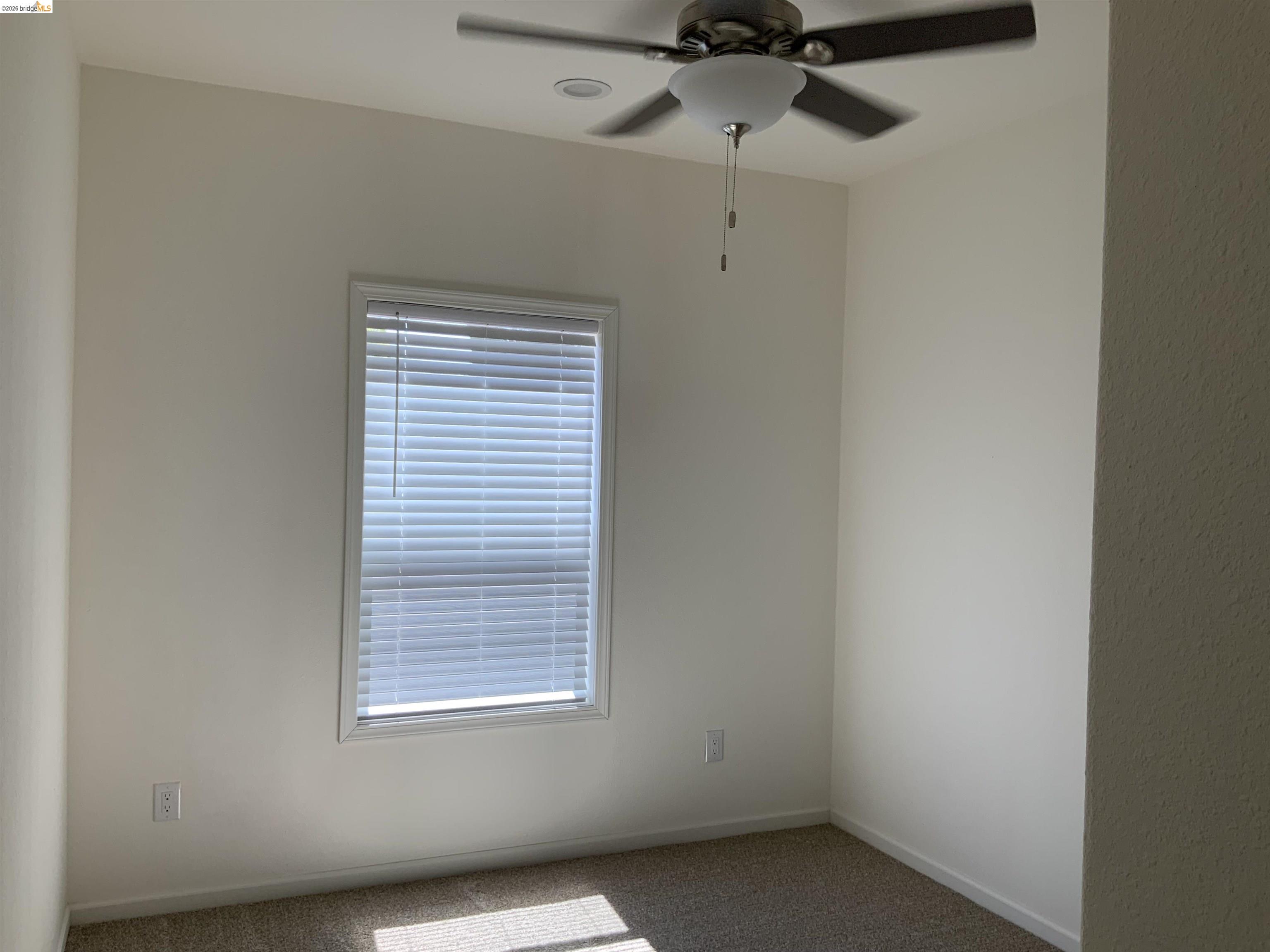 Detail Gallery Image 20 of 35 For 214 Maui Dr., Pittsburg,  CA 94565-0000 - 2 Beds | 2 Baths