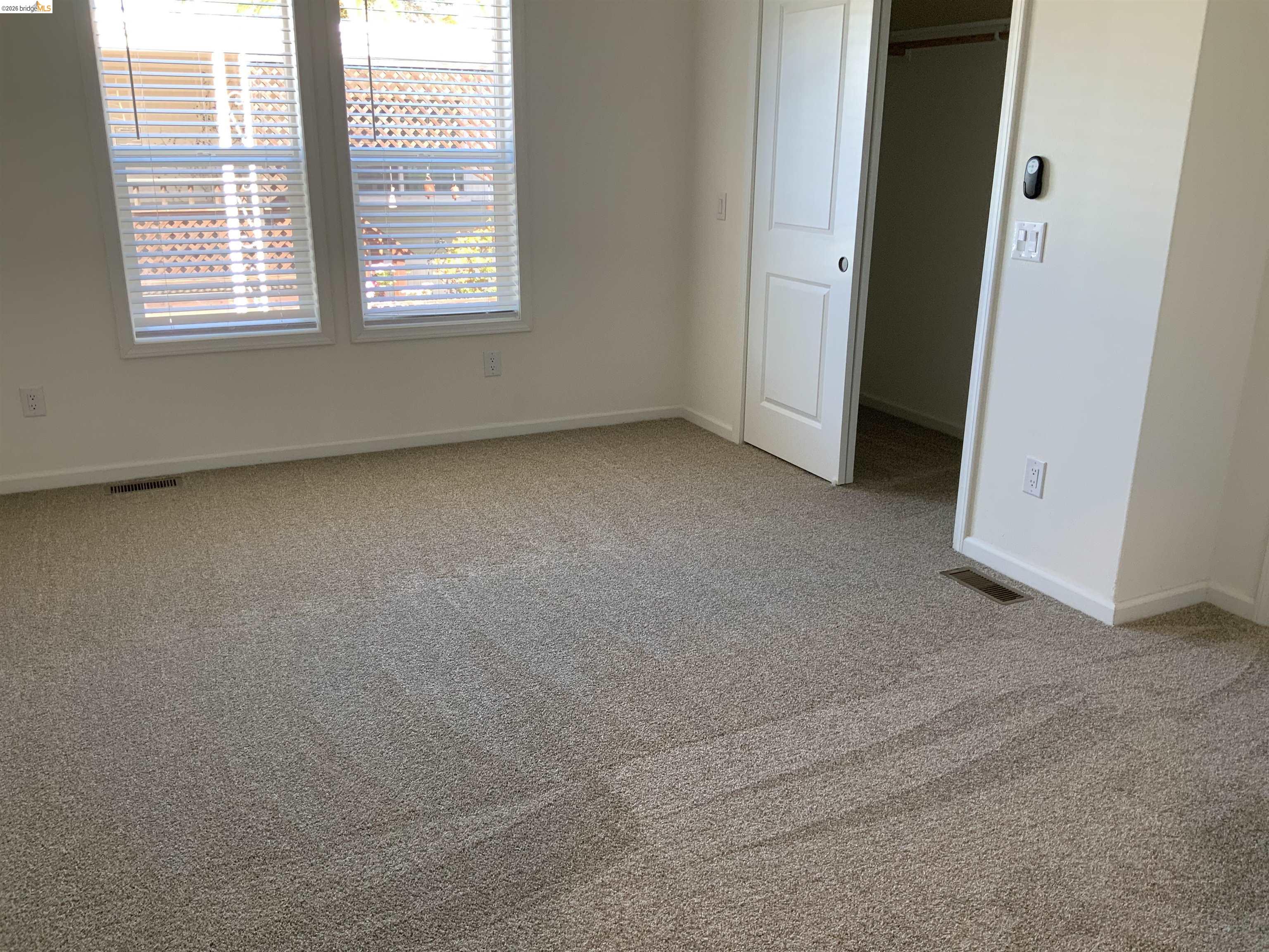 Detail Gallery Image 23 of 35 For 214 Maui Dr., Pittsburg,  CA 94565-0000 - 2 Beds | 2 Baths