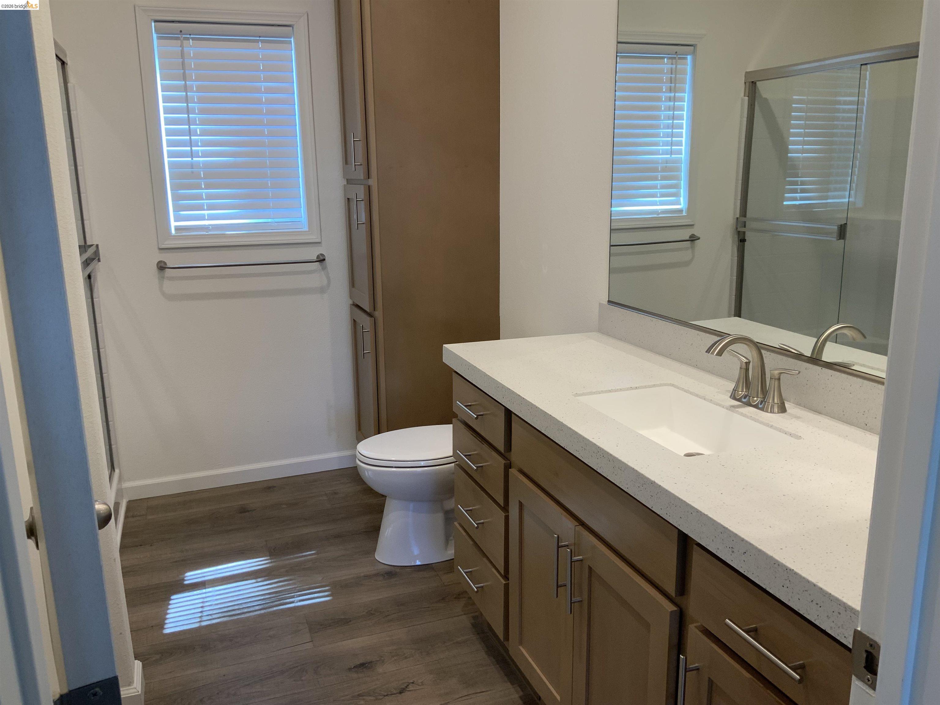 Detail Gallery Image 27 of 35 For 214 Maui Dr., Pittsburg,  CA 94565-0000 - 2 Beds | 2 Baths