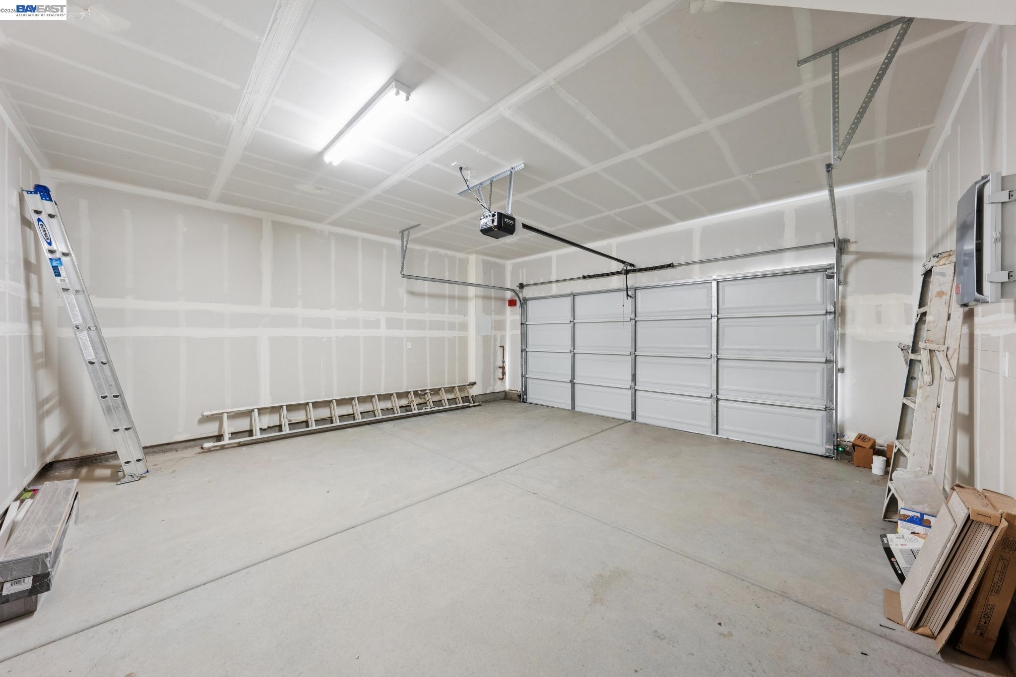 Detail Gallery Image 50 of 50 For 122 Creek View Cir, Fairfield,  CA 94533 - 5 Beds | 3 Baths