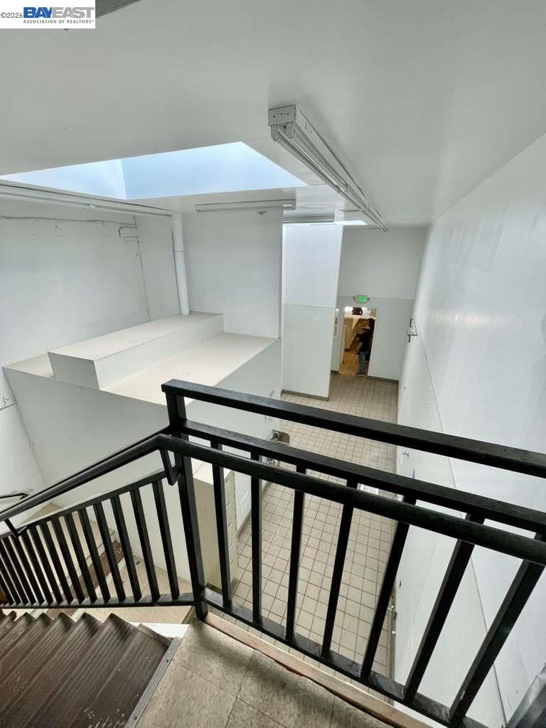 Detail Gallery Image 25 of 31 For , Oakland,  CA 94607 - – Beds | – Baths