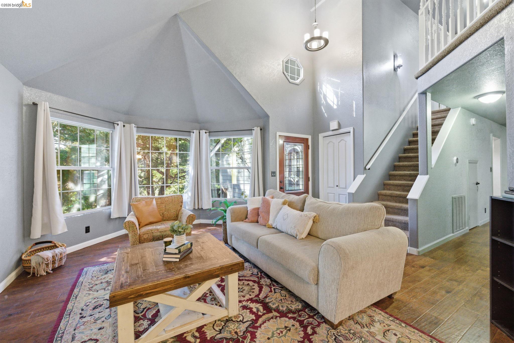 Detail Gallery Image 2 of 47 For 1071 Dogwood Dr, Murphys,  CA 95247 - 3 Beds | 2/1 Baths