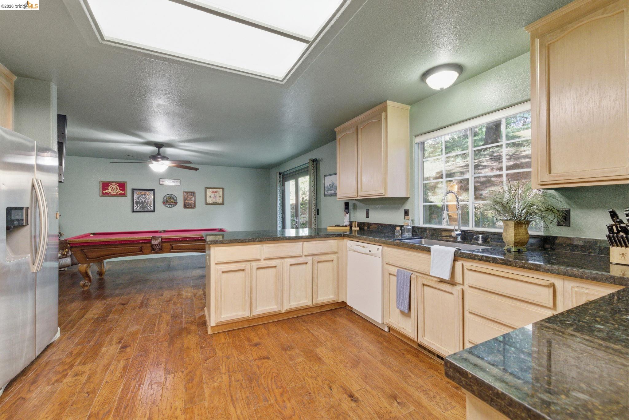 Detail Gallery Image 3 of 47 For 1071 Dogwood Dr, Murphys,  CA 95247 - 3 Beds | 2/1 Baths