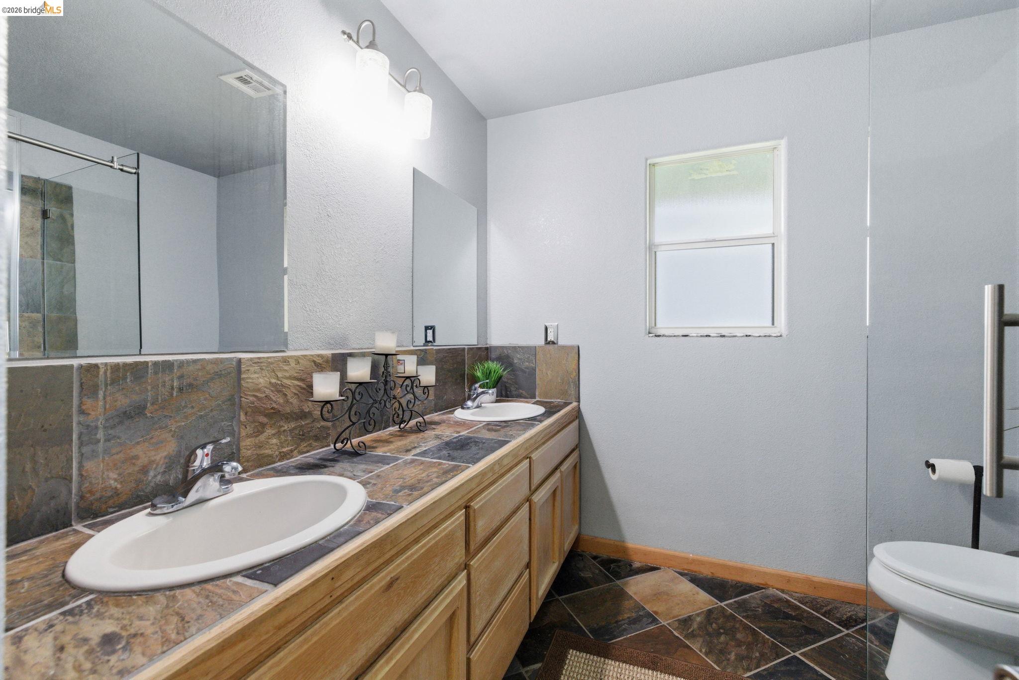 Detail Gallery Image 23 of 47 For 1071 Dogwood Dr, Murphys,  CA 95247 - 3 Beds | 2/1 Baths