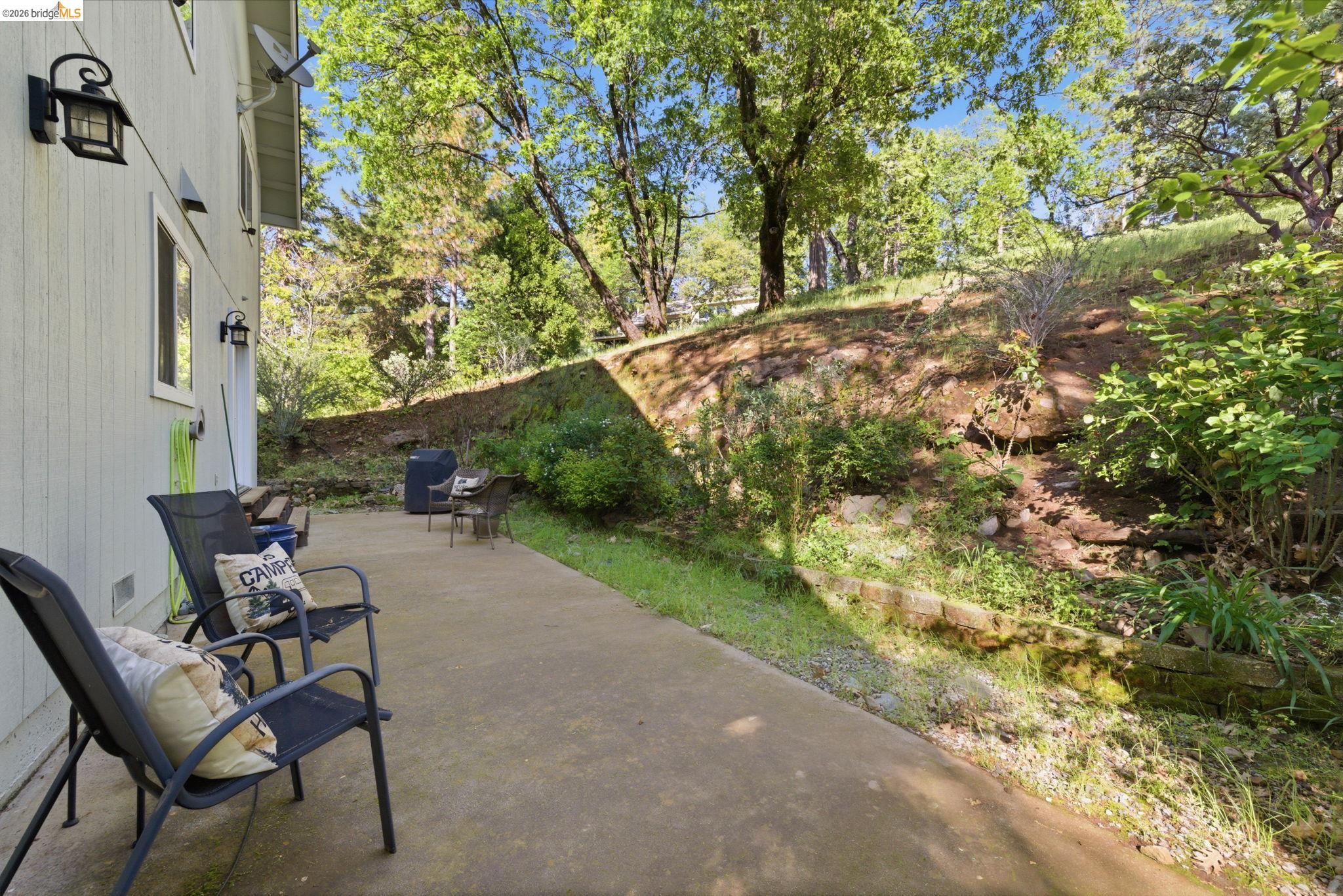 Detail Gallery Image 32 of 47 For 1071 Dogwood Dr, Murphys,  CA 95247 - 3 Beds | 2/1 Baths