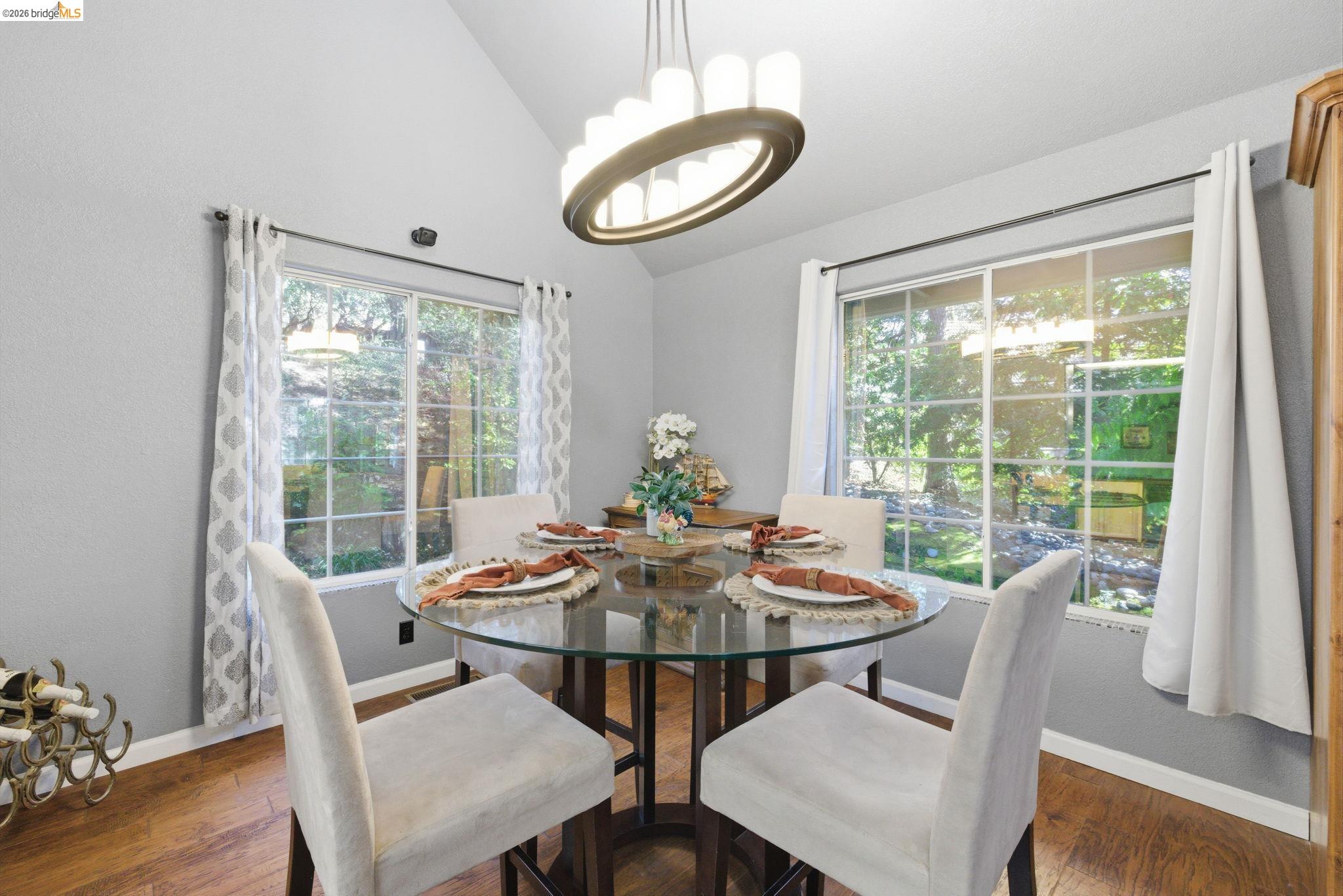 Detail Gallery Image 6 of 47 For 1071 Dogwood Dr, Murphys,  CA 95247 - 3 Beds | 2/1 Baths