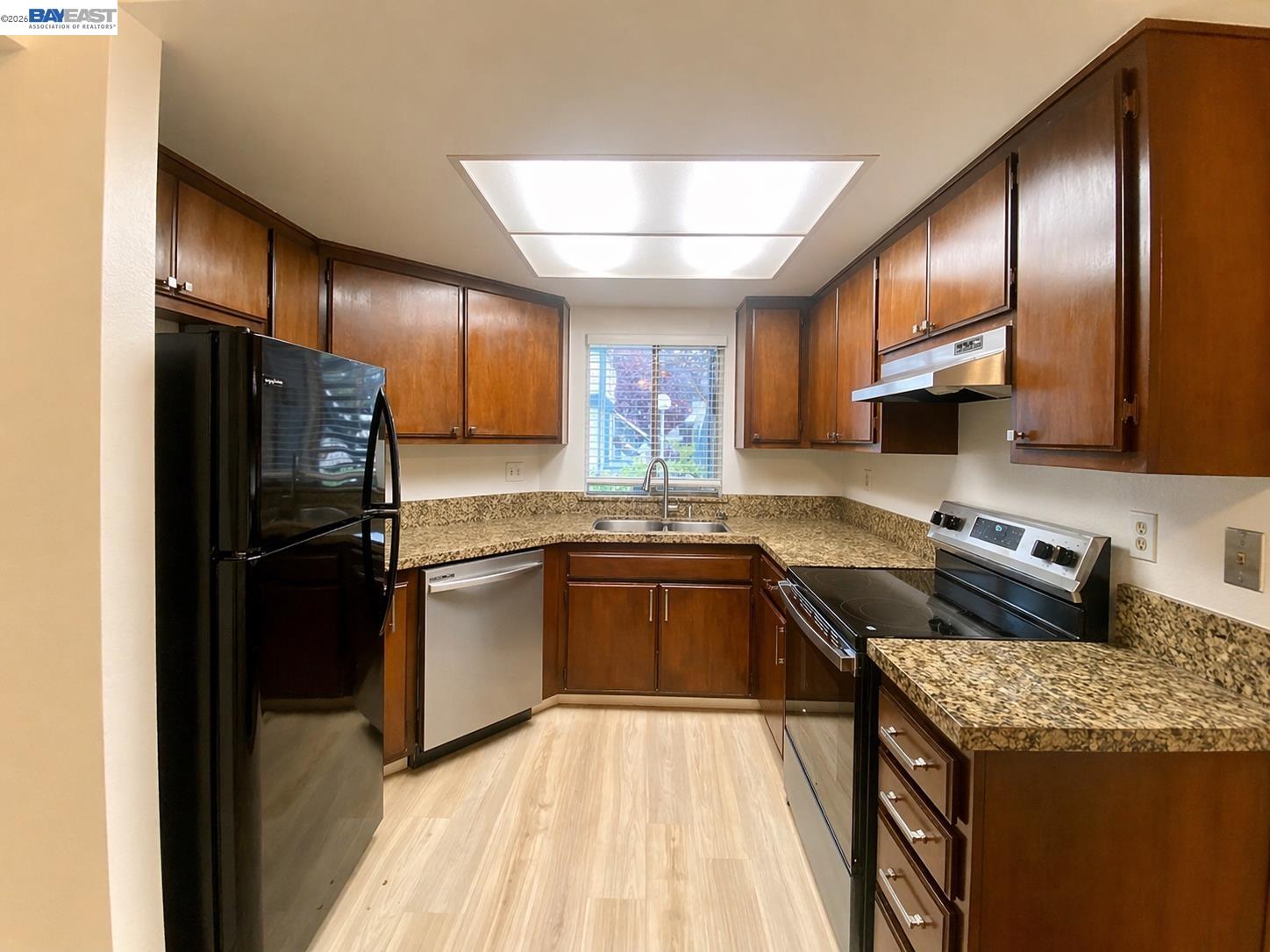 Photo #7: 41129605 Listing: Photo #7