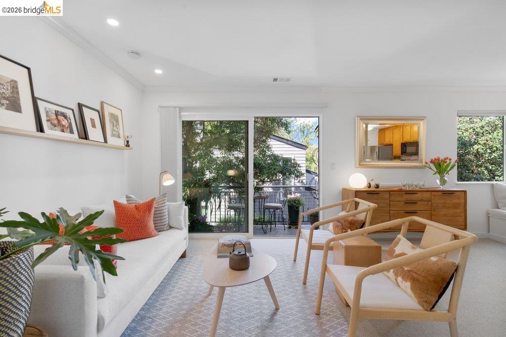 Photo #8: 41129606 Listing: Photo #8