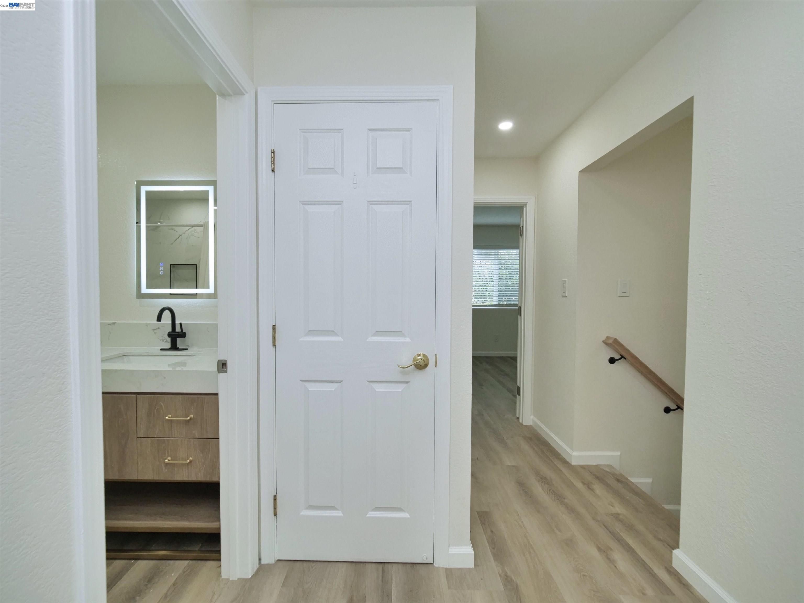 Detail Gallery Image 32 of 46 For 622 Alice St., Oakland,  CA 94607-4413 - – Beds | – Baths