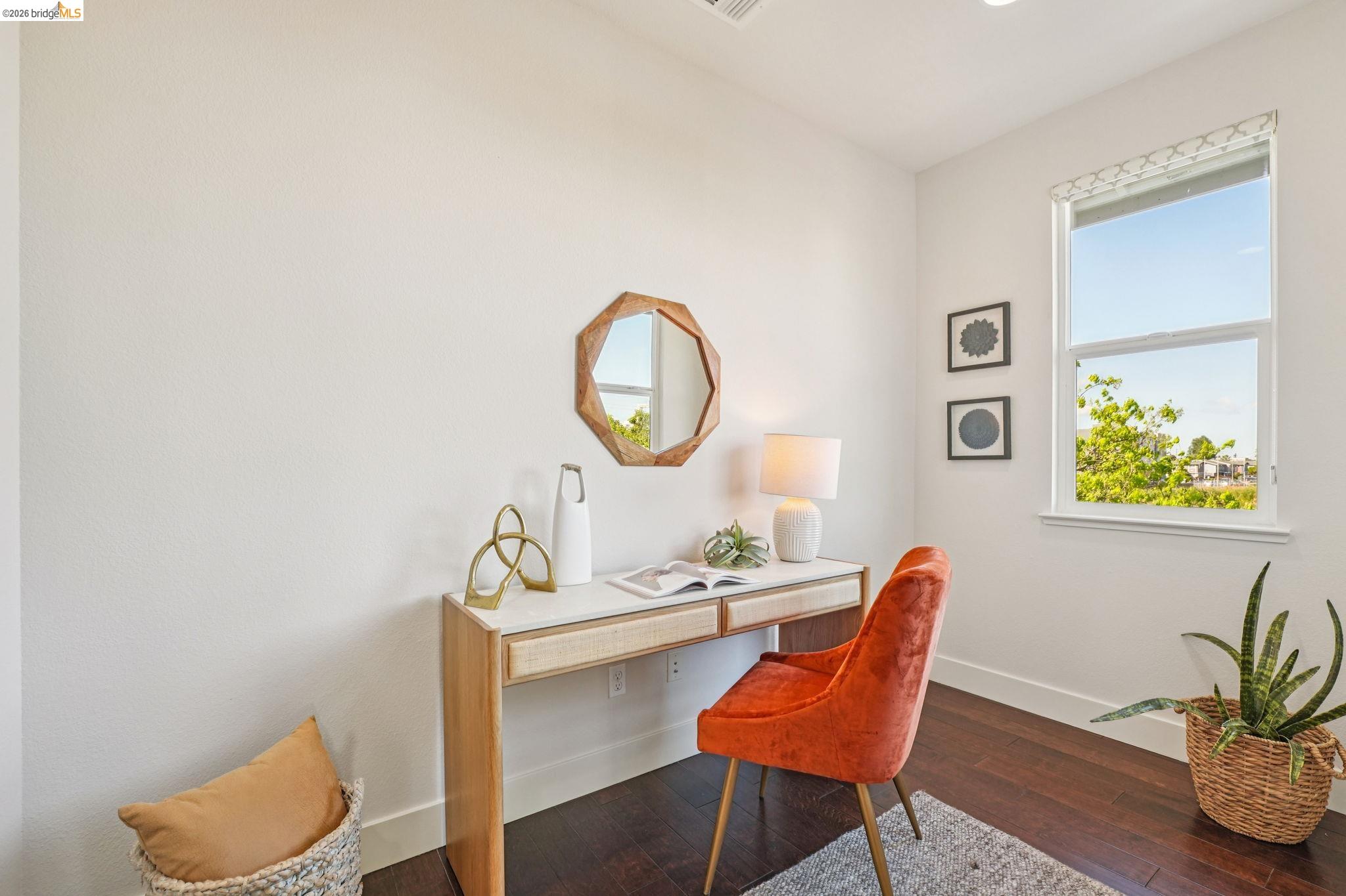 Detail Gallery Image 24 of 60 For 2770 Bette St, Alameda,  CA 94501 - 4 Beds | 3/1 Baths