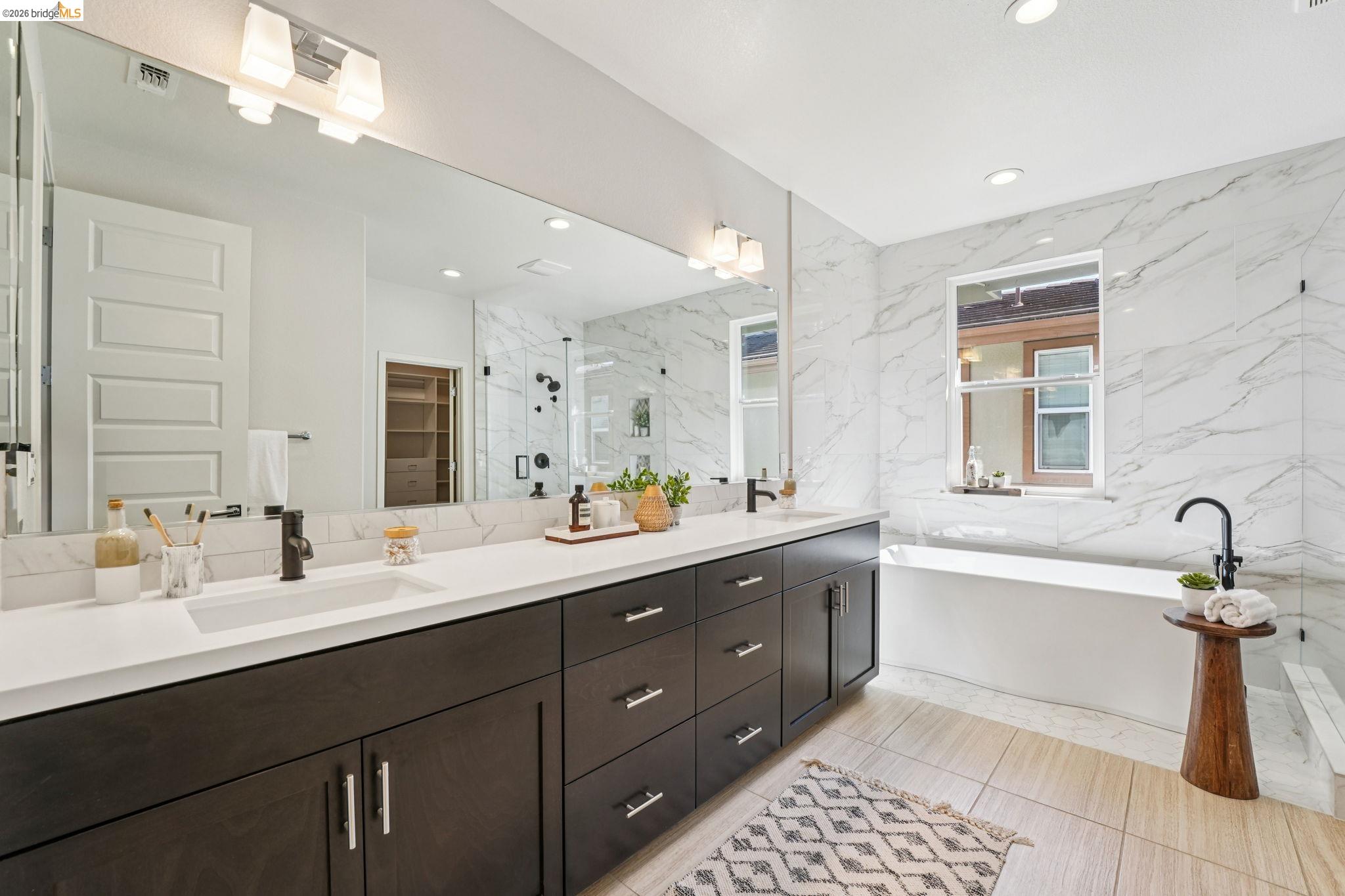 Detail Gallery Image 32 of 60 For 2770 Bette St, Alameda,  CA 94501 - 4 Beds | 3/1 Baths