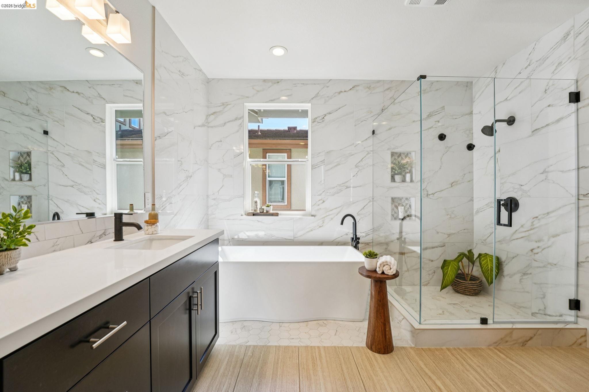 Detail Gallery Image 33 of 60 For 2770 Bette St, Alameda,  CA 94501 - 4 Beds | 3/1 Baths