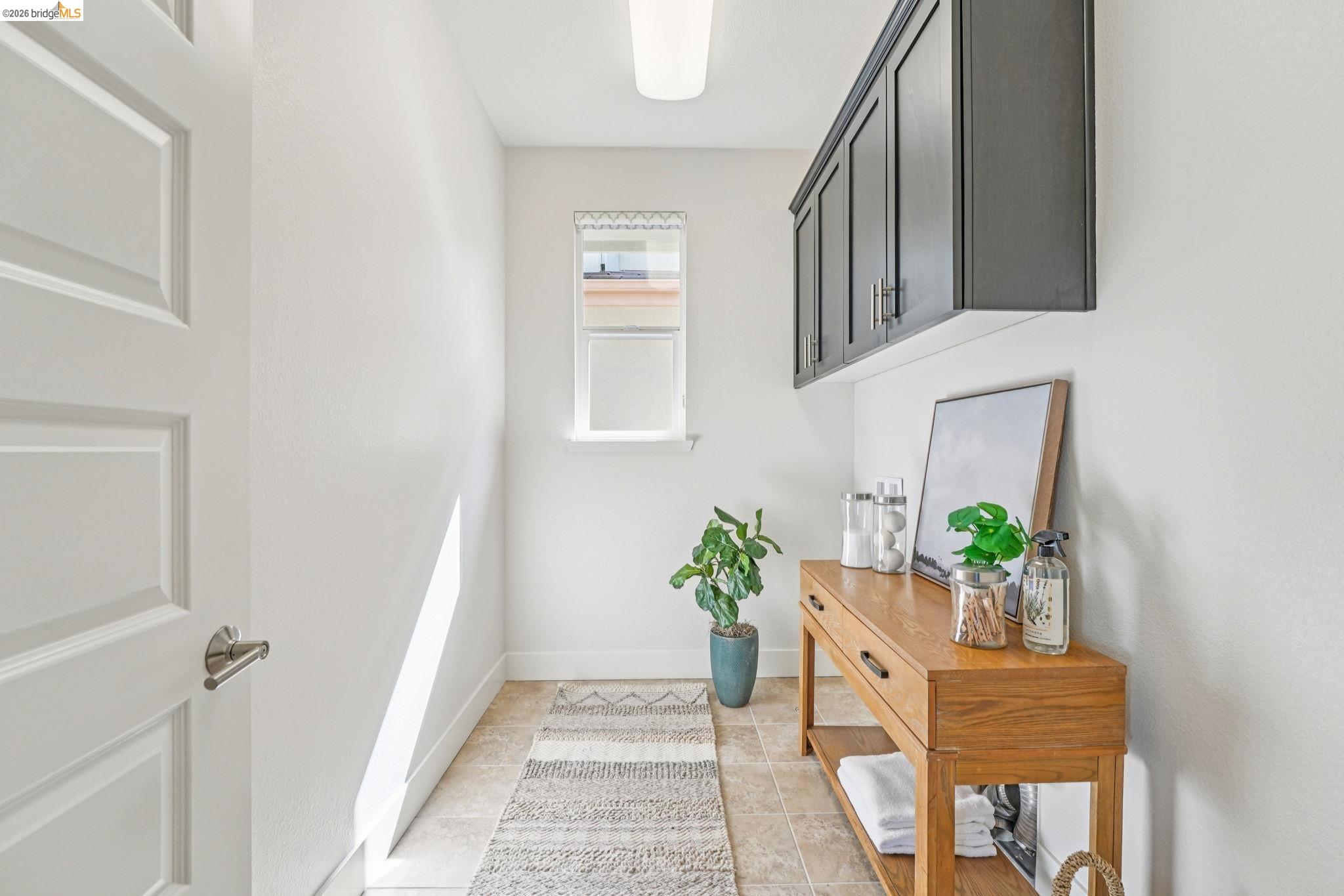 Detail Gallery Image 43 of 60 For 2770 Bette St, Alameda,  CA 94501 - 4 Beds | 3/1 Baths