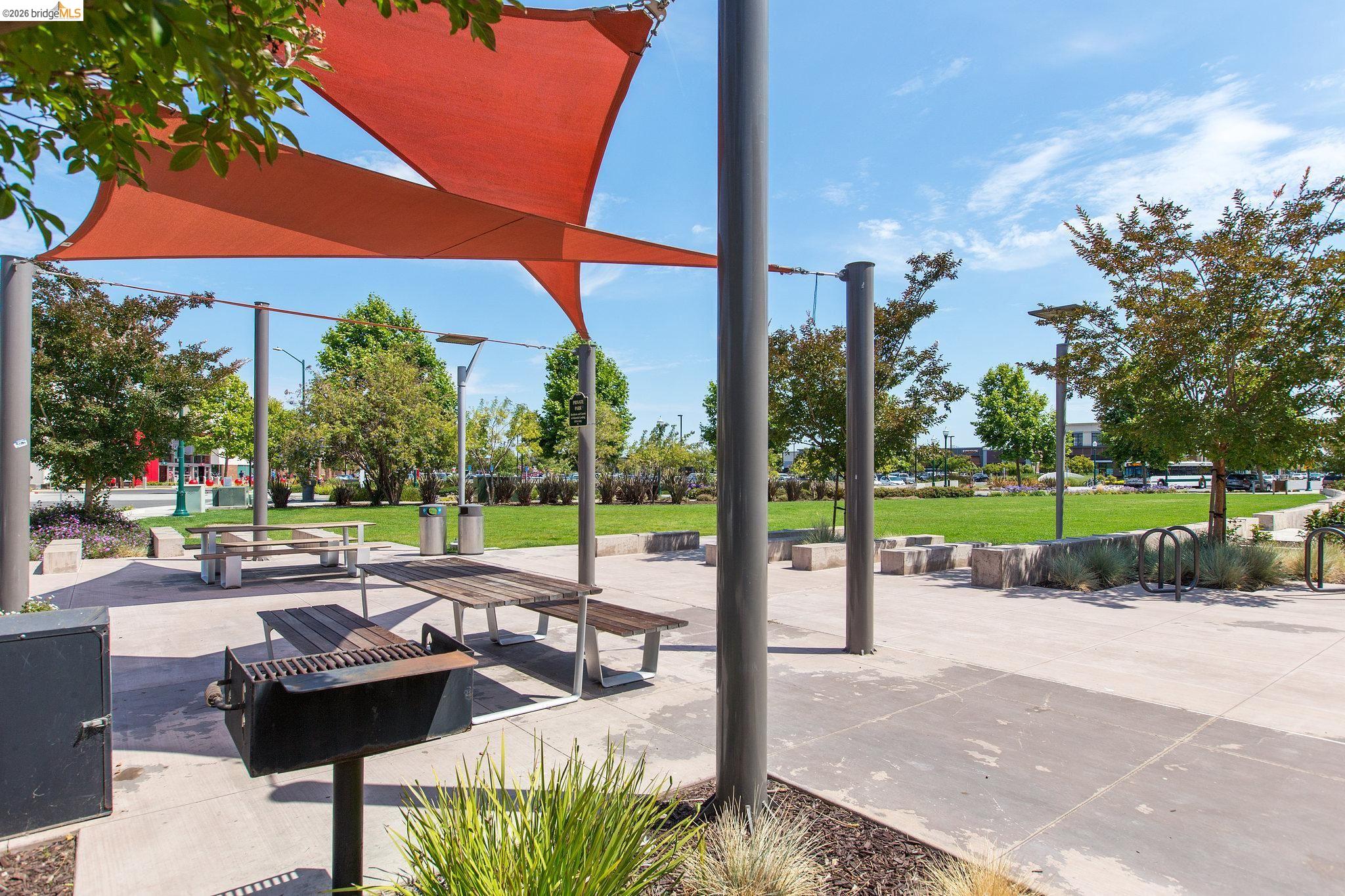 Detail Gallery Image 55 of 60 For 2770 Bette St, Alameda,  CA 94501 - 4 Beds | 3/1 Baths