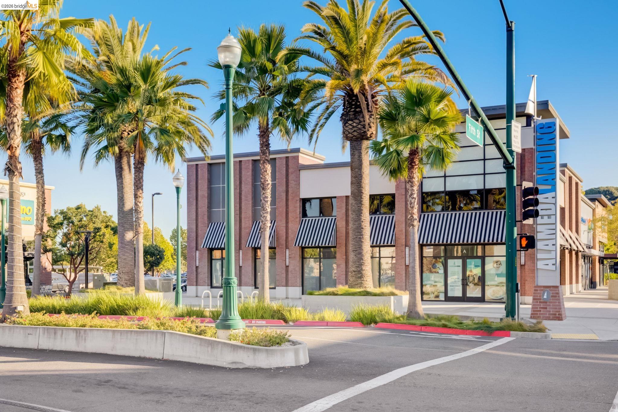 Detail Gallery Image 56 of 60 For 2770 Bette St, Alameda,  CA 94501 - 4 Beds | 3/1 Baths