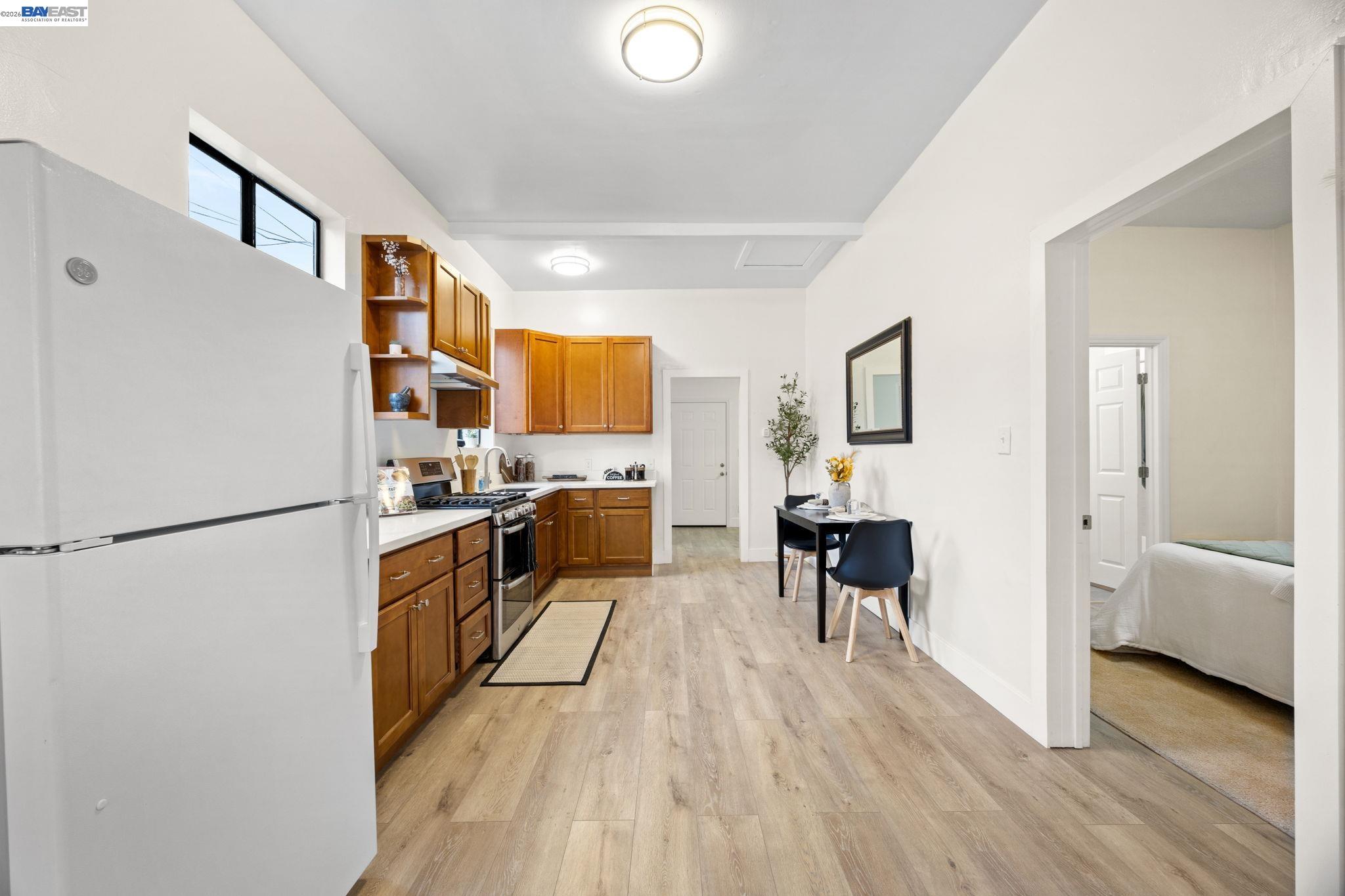 1526 Munson Way, Oakland CA 94606 — photo 9