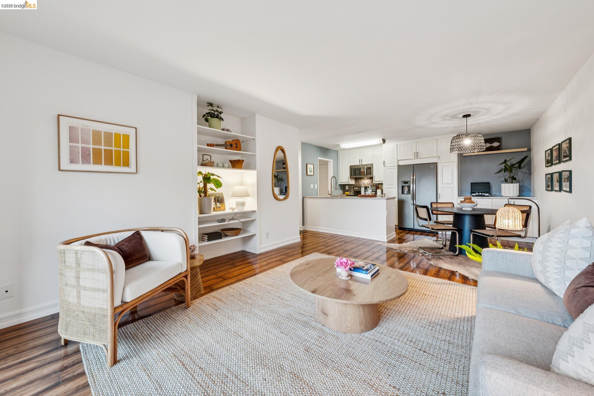 Photo #3: 41129613 Listing: Photo #3