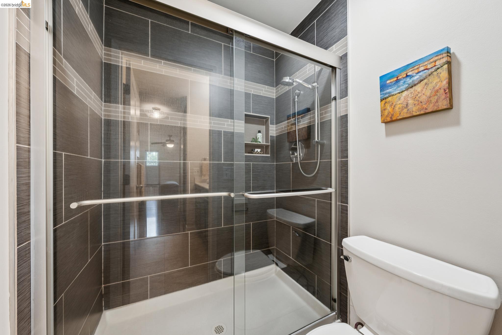 Photo #21: 41129613 Listing: Photo #21