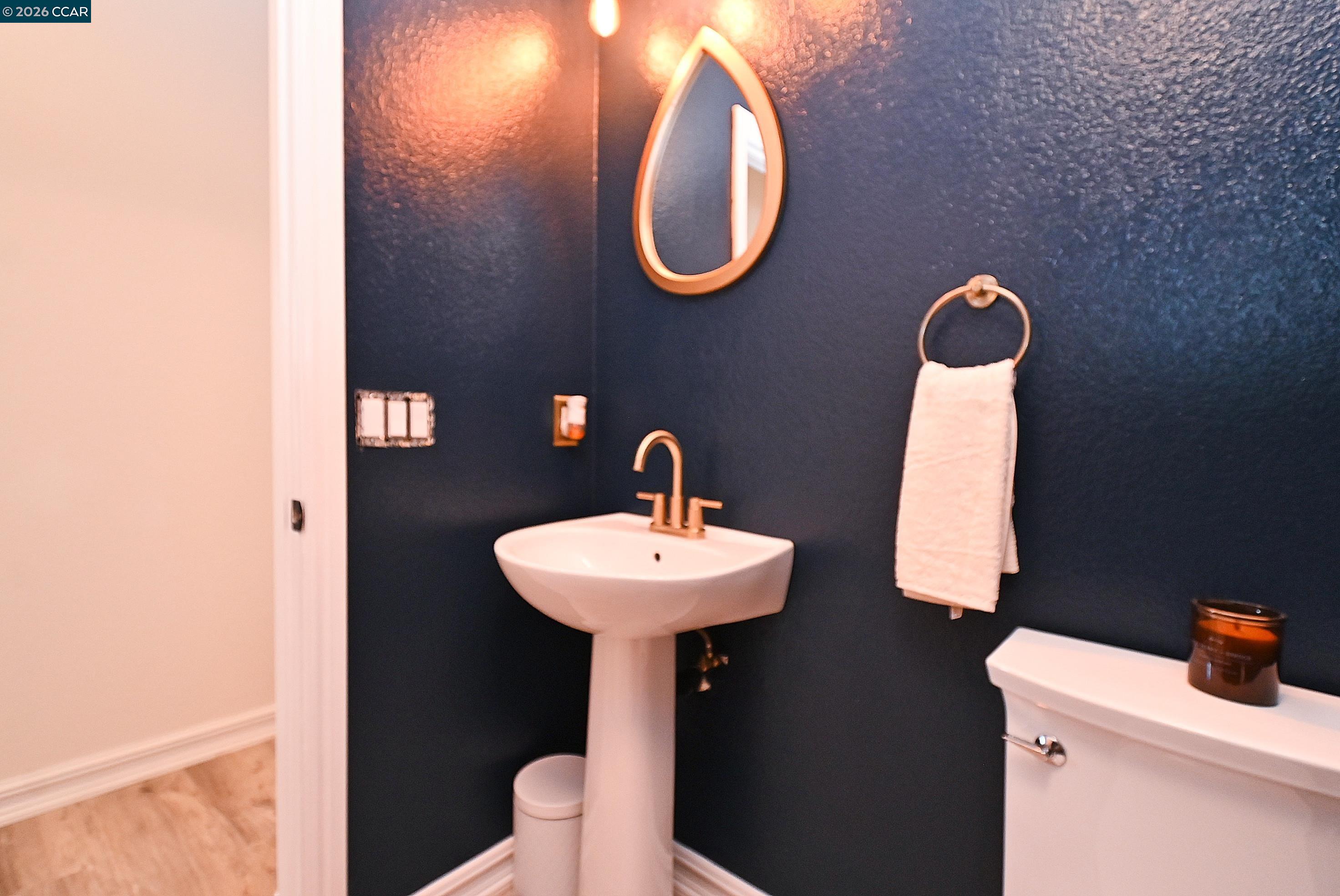 Detail Gallery Image 17 of 50 For 829 Deer Spring Cir, Concord,  CA 94521 - 5 Beds | 2/1 Baths