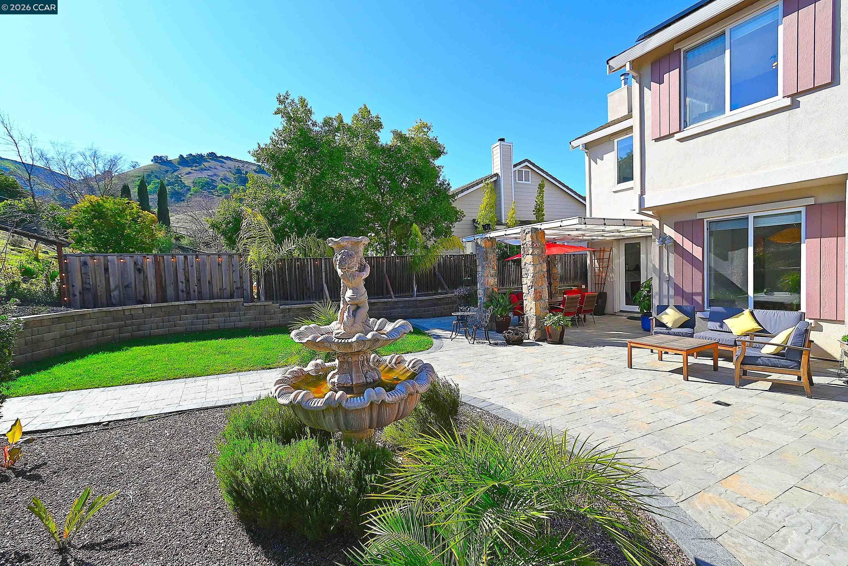 Detail Gallery Image 33 of 50 For 829 Deer Spring Cir, Concord,  CA 94521 - 5 Beds | 2/1 Baths