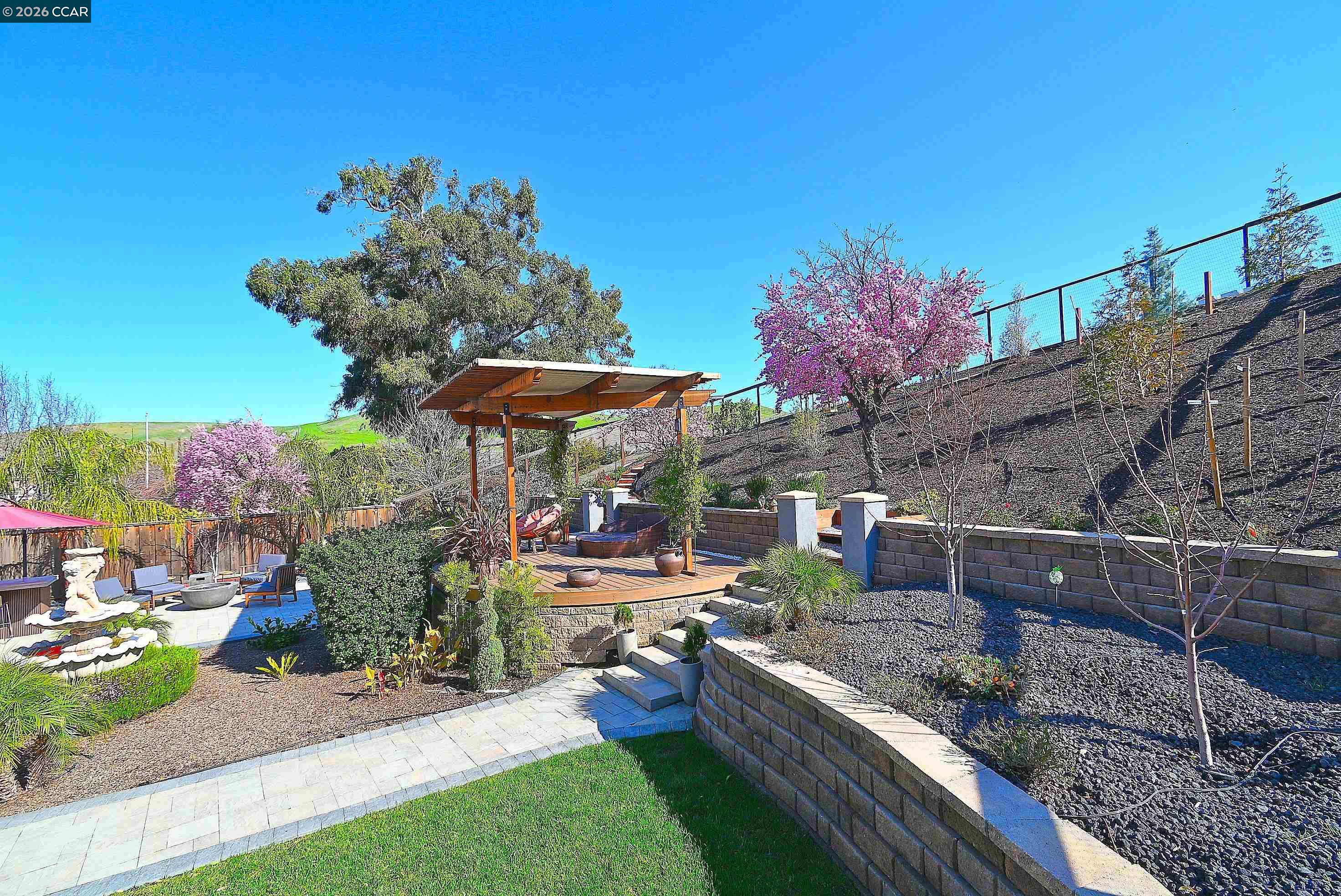 Detail Gallery Image 37 of 50 For 829 Deer Spring Cir, Concord,  CA 94521 - 5 Beds | 2/1 Baths