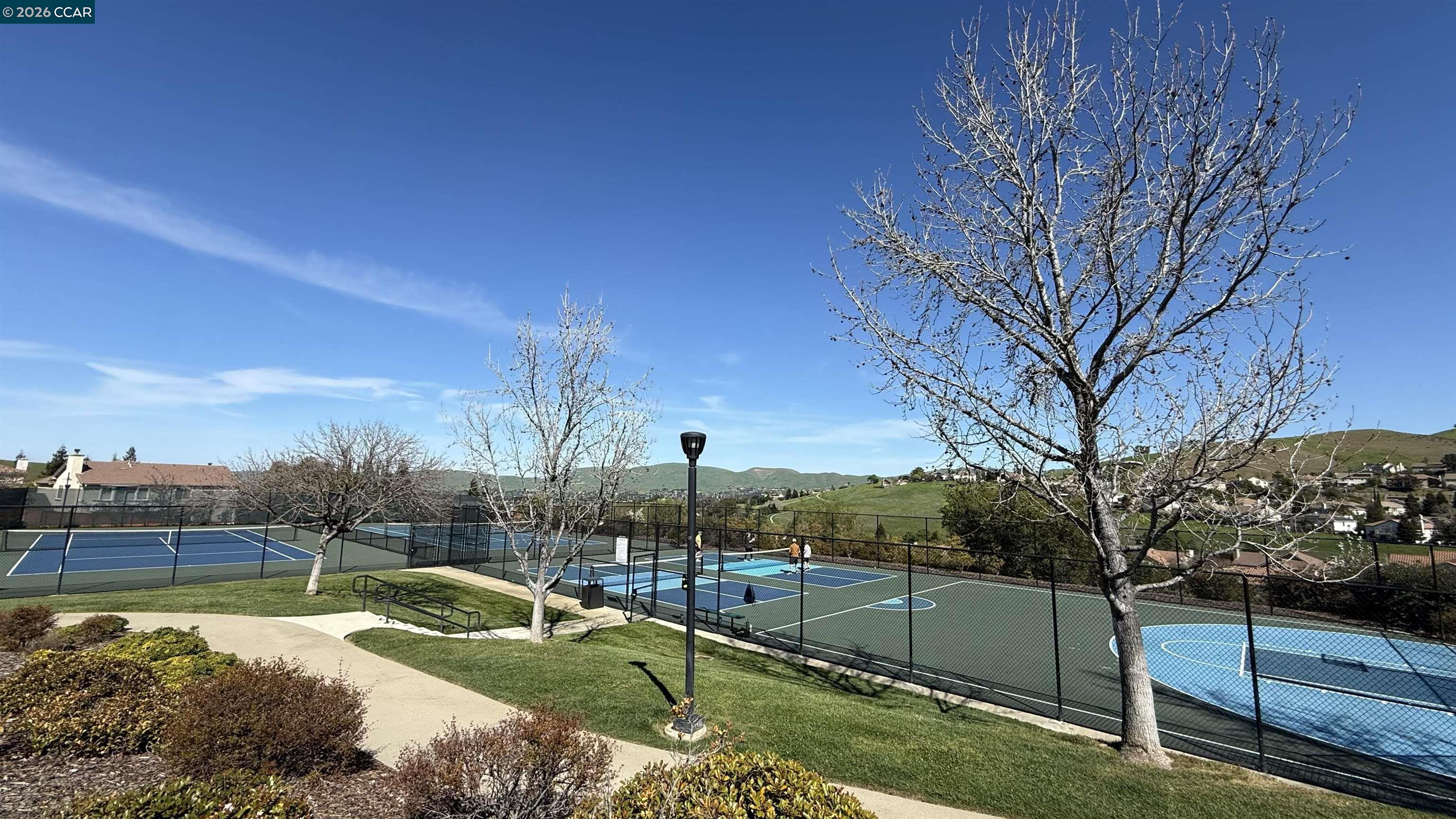 Detail Gallery Image 47 of 50 For 829 Deer Spring Cir, Concord,  CA 94521 - 5 Beds | 2/1 Baths