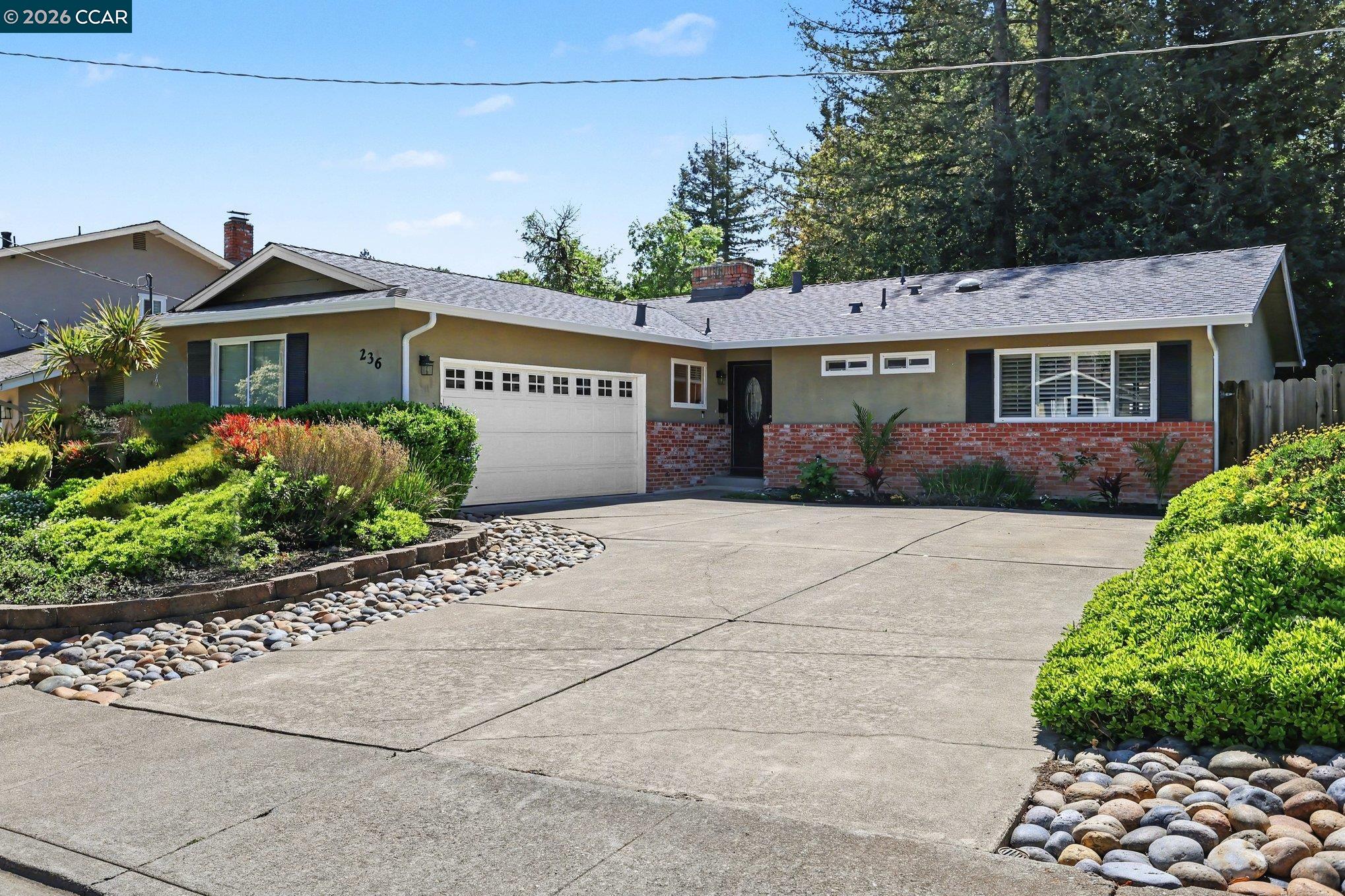 352 Donegal Way, Martinez, CA, 94553