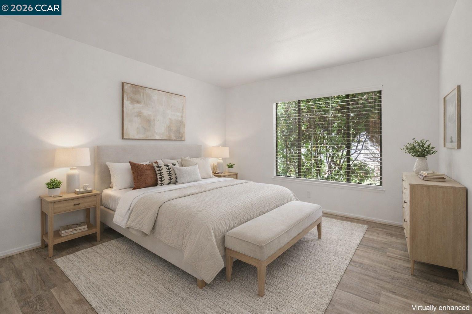 Photo #3: 41129619 Listing: Photo #3