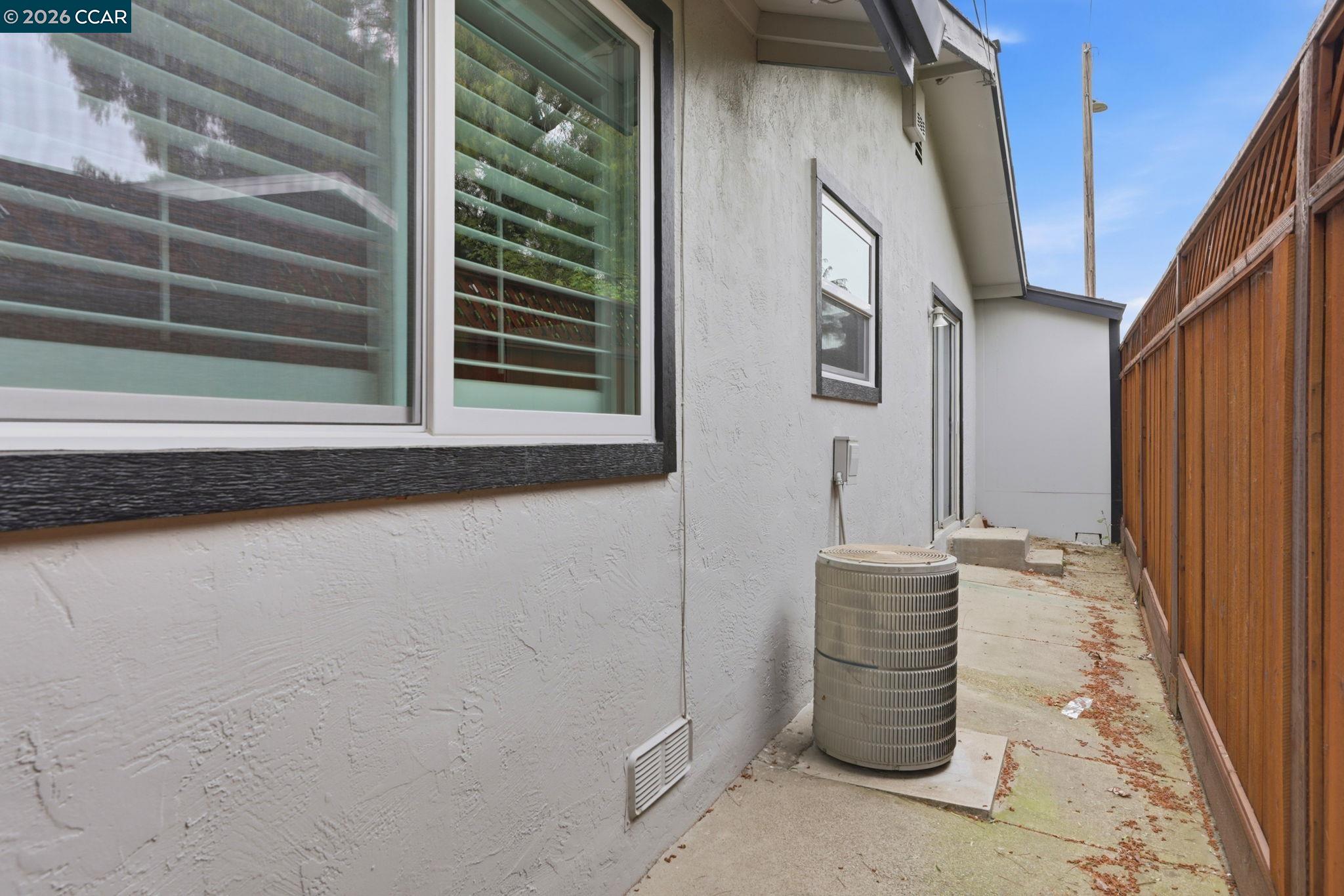 Detail Gallery Image 32 of 37 For 807 Crane Ave, Livermore,  CA 94551 - 3 Beds | 2 Baths