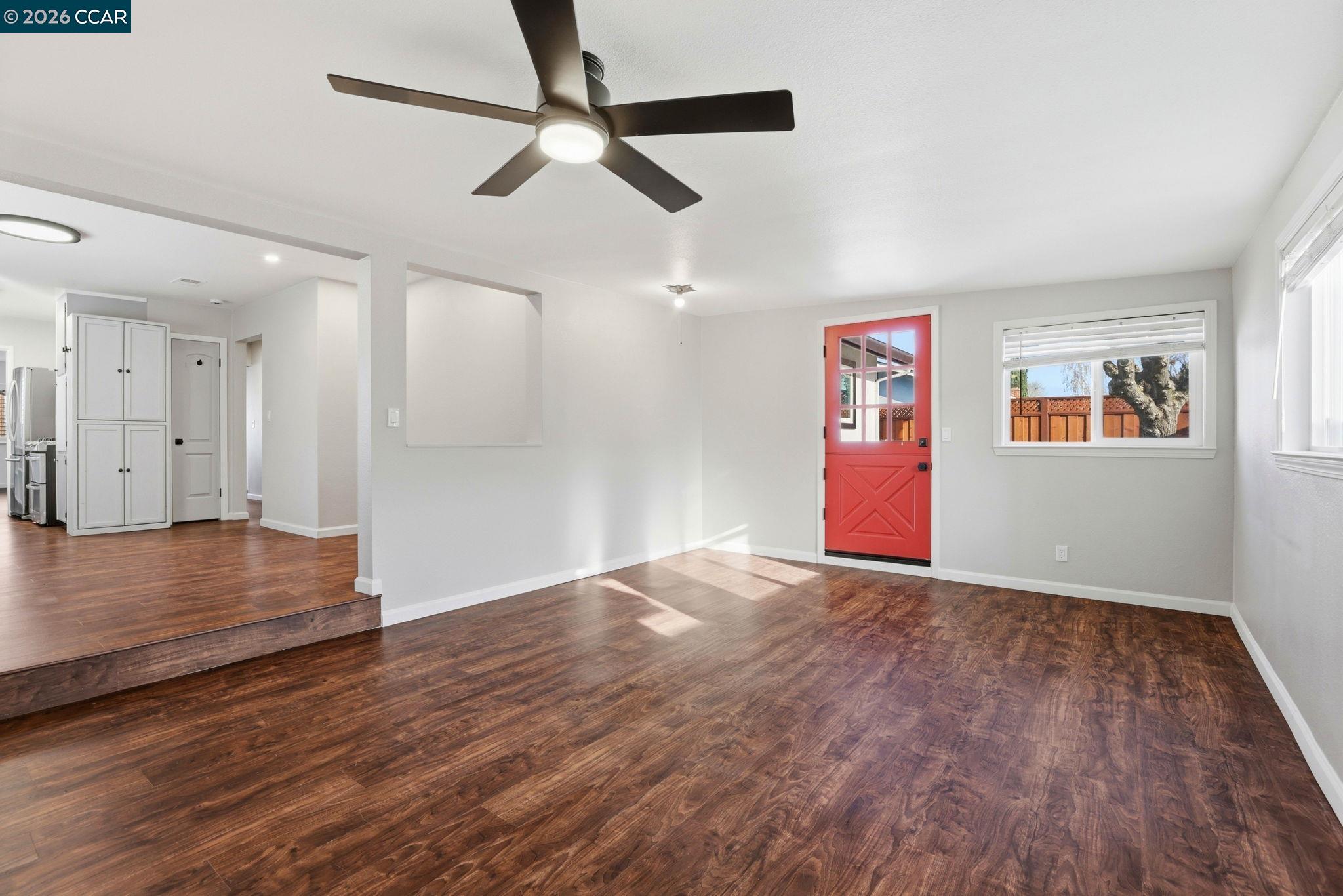 Detail Gallery Image 10 of 37 For 807 Crane Ave, Livermore,  CA 94551 - 3 Beds | 2 Baths