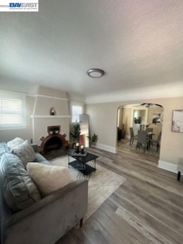 Detail Gallery Image 2 of 17 For 408 W 10th Street, Antioch,  CA 94509 - 2 Beds | 1 Baths