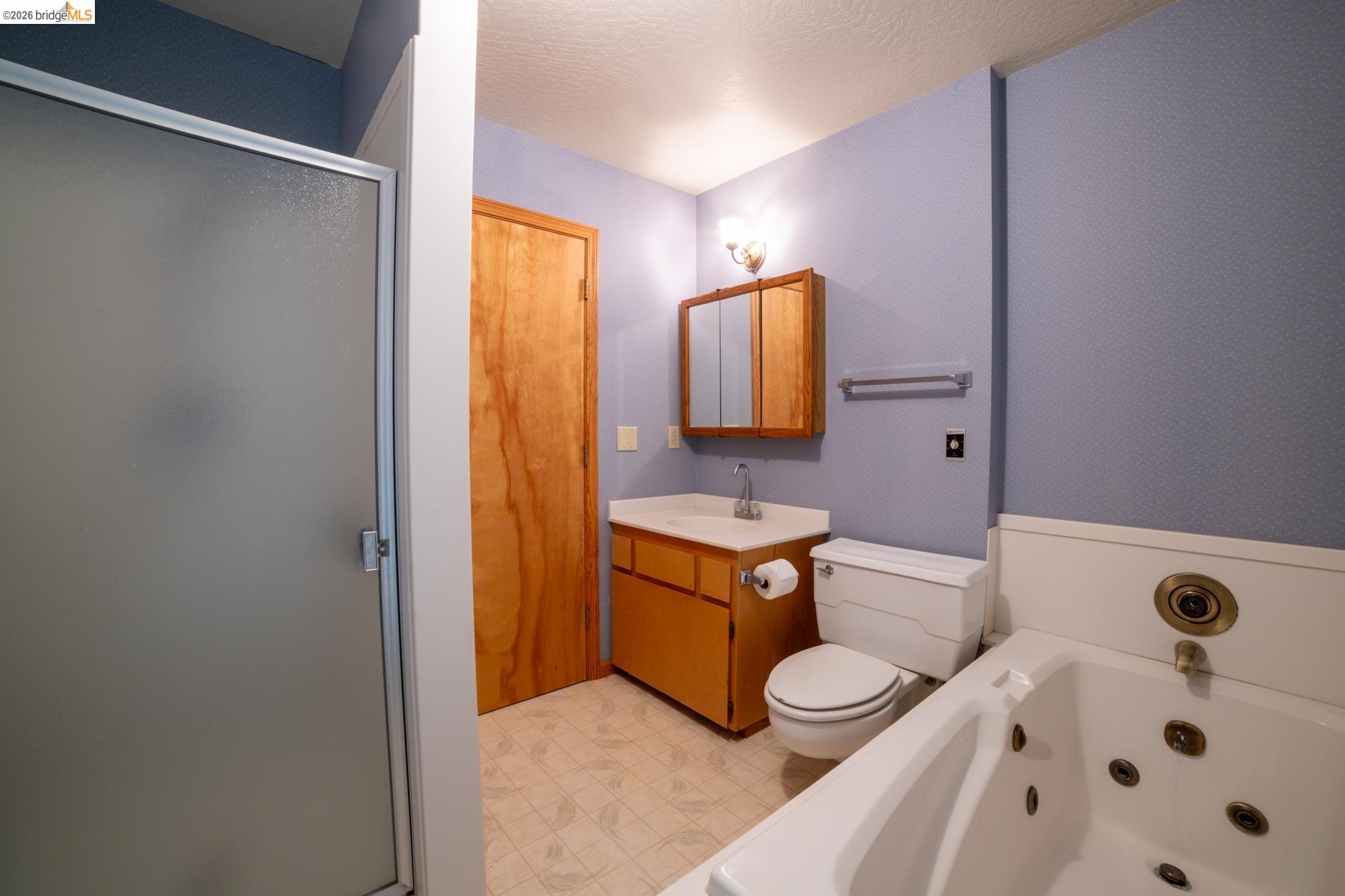 Detail Gallery Image 18 of 54 For 10420 N Airport, Columbia,  CA 95310 - 2 Beds | 2/1 Baths