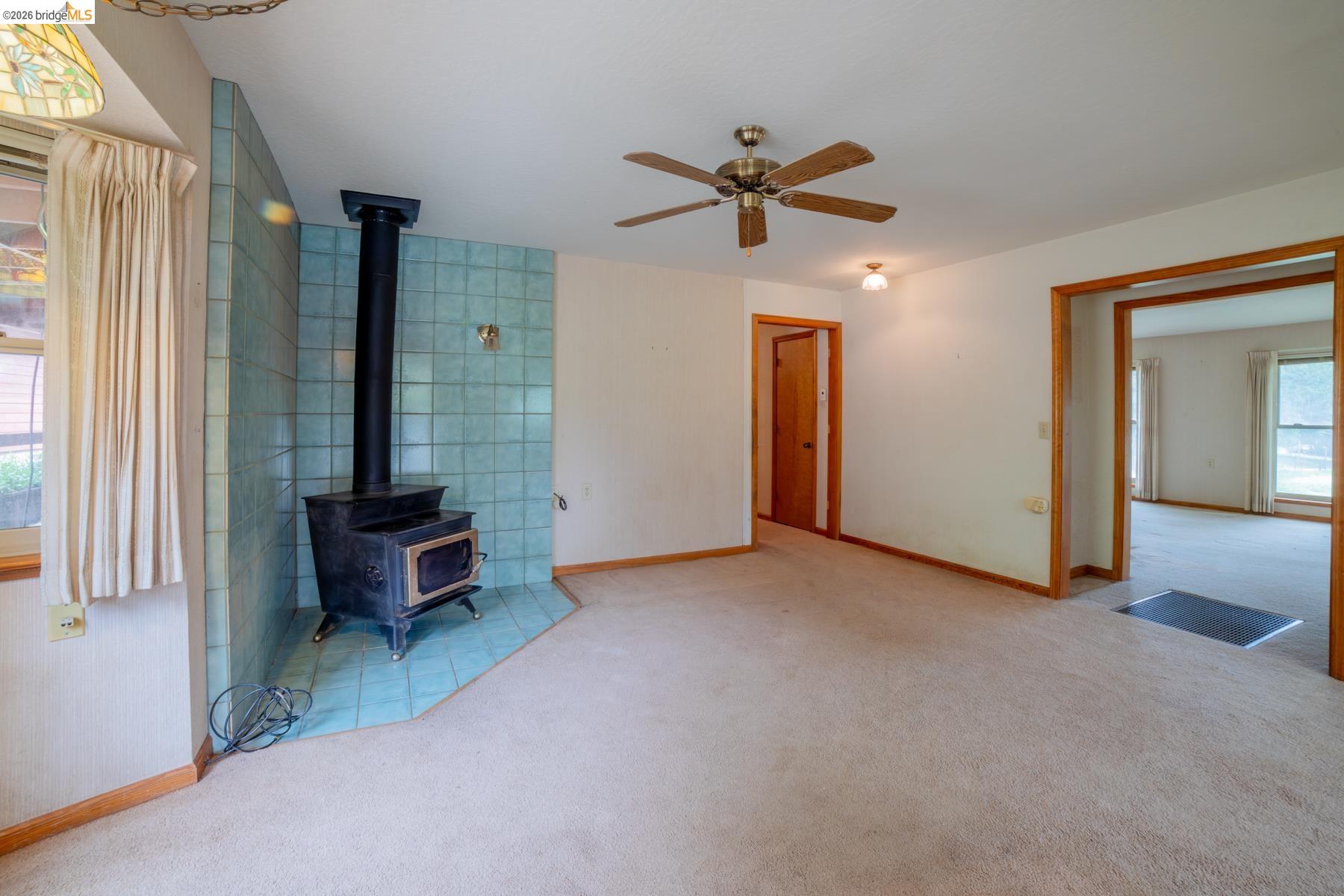 Detail Gallery Image 3 of 54 For 10420 N Airport, Columbia,  CA 95310 - 2 Beds | 2/1 Baths