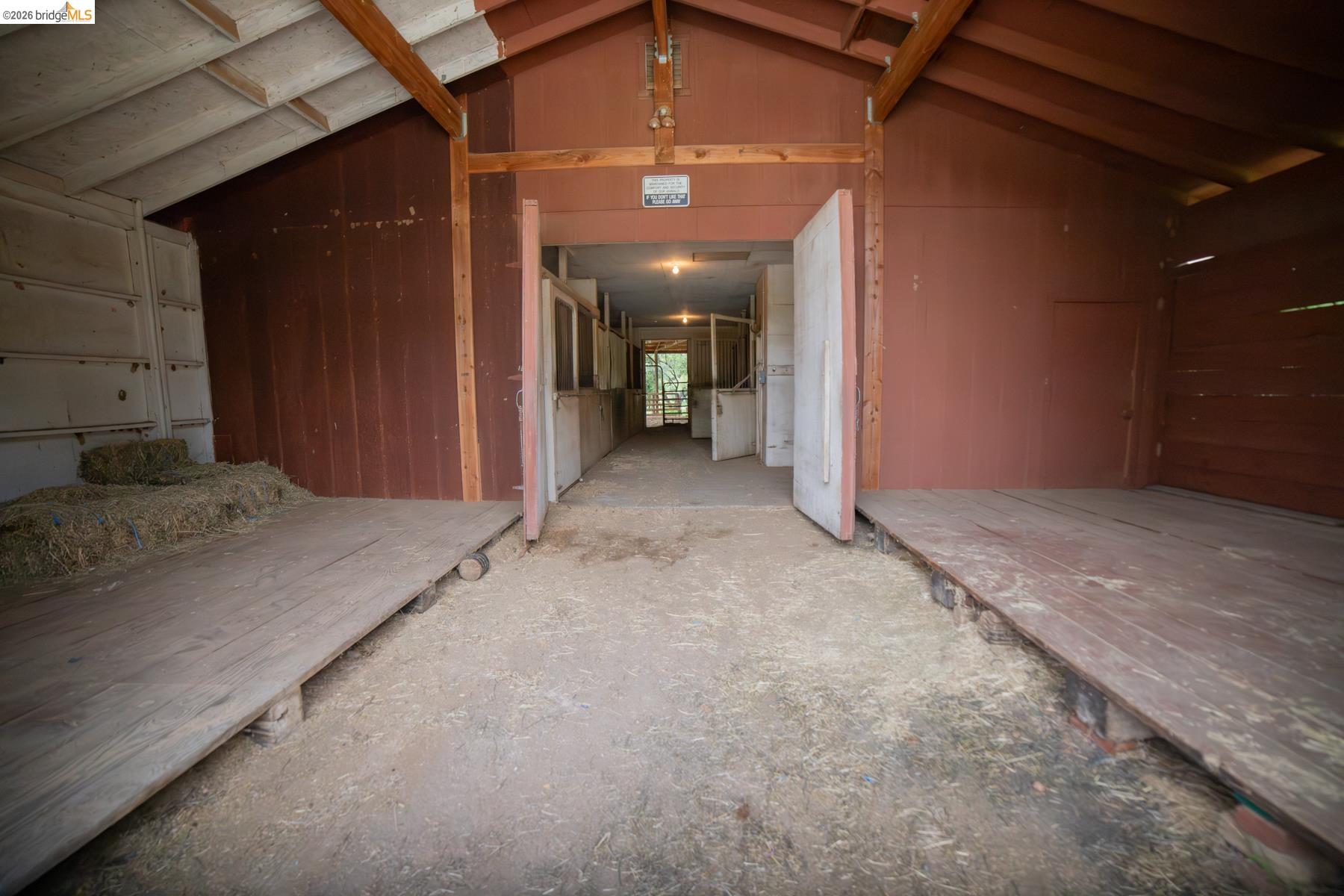 Detail Gallery Image 24 of 54 For 10420 N Airport, Columbia,  CA 95310 - 2 Beds | 2/1 Baths