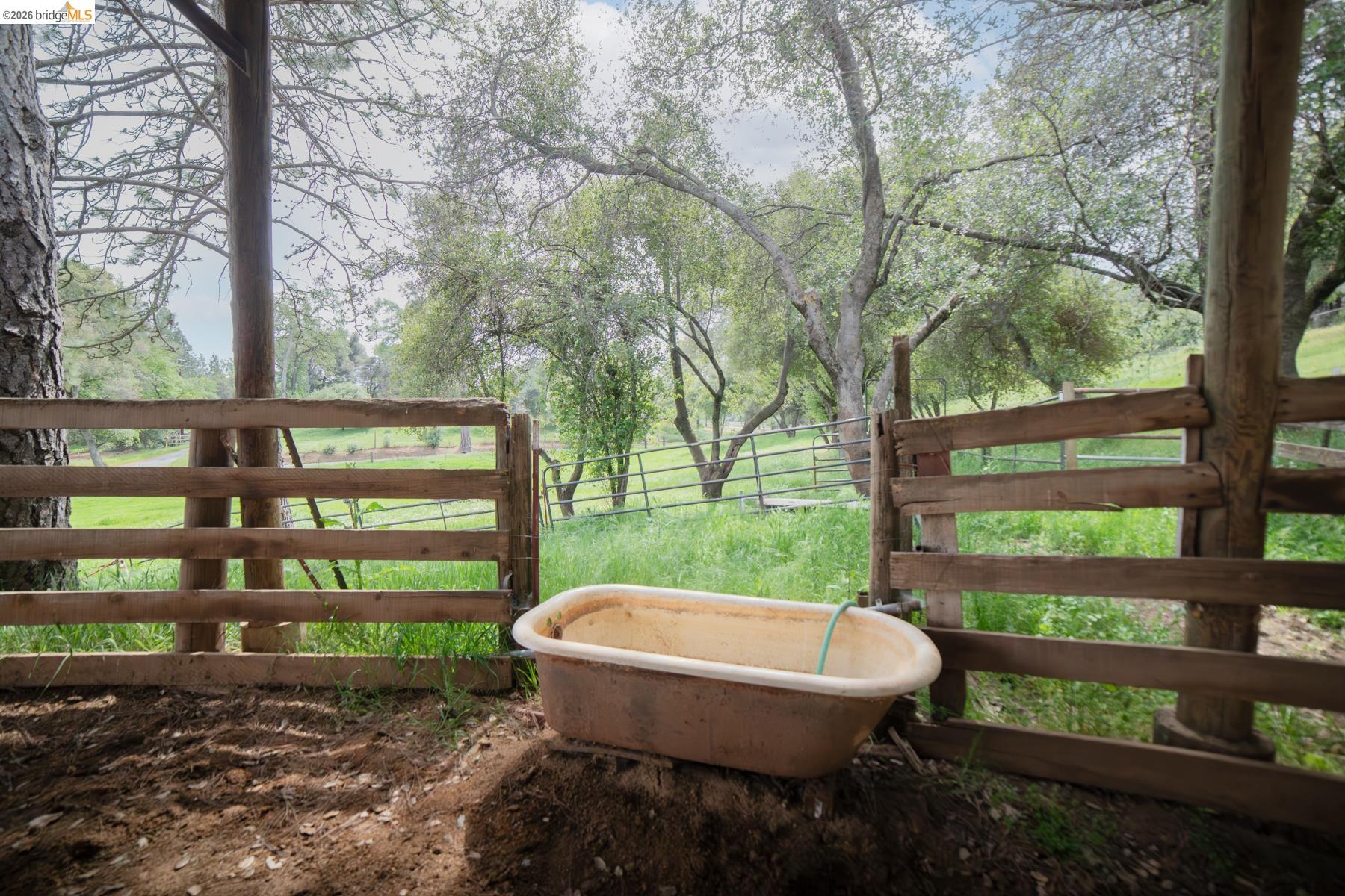 Detail Gallery Image 33 of 54 For 10420 N Airport, Columbia,  CA 95310 - 2 Beds | 2/1 Baths