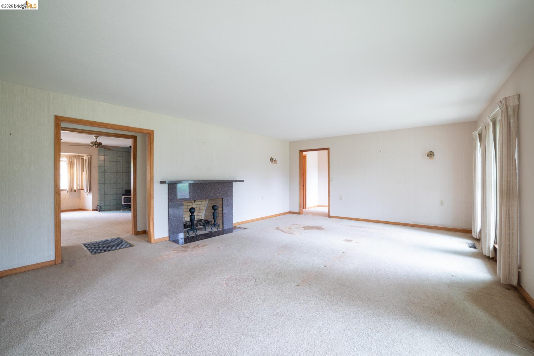 Detail Gallery Image 9 of 54 For 10420 N Airport, Columbia,  CA 95310 - 2 Beds | 2/1 Baths