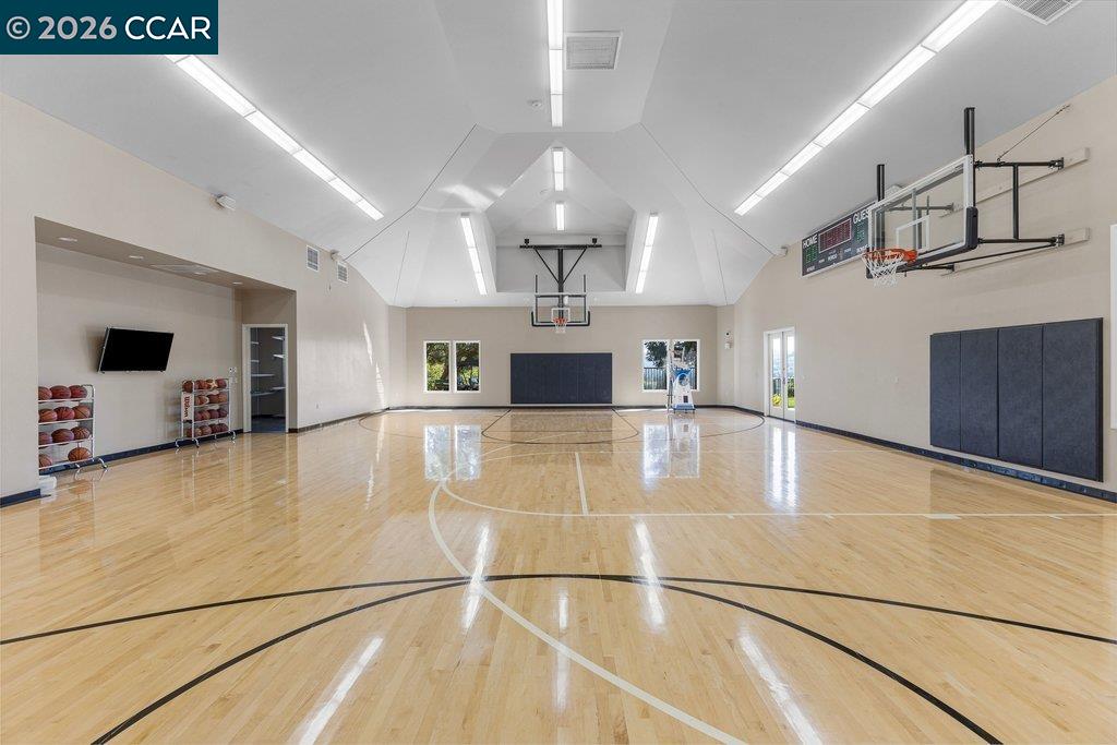 Detail Gallery Image 36 of 54 For 251 Santiago Ln, Danville,  CA 94526 - 7 Beds | 7/2 Baths