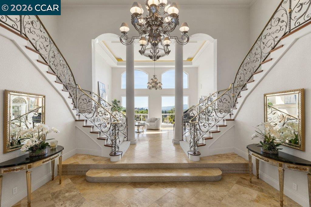 Detail Gallery Image 5 of 54 For 251 Santiago Ln, Danville,  CA 94526 - 7 Beds | 7/2 Baths