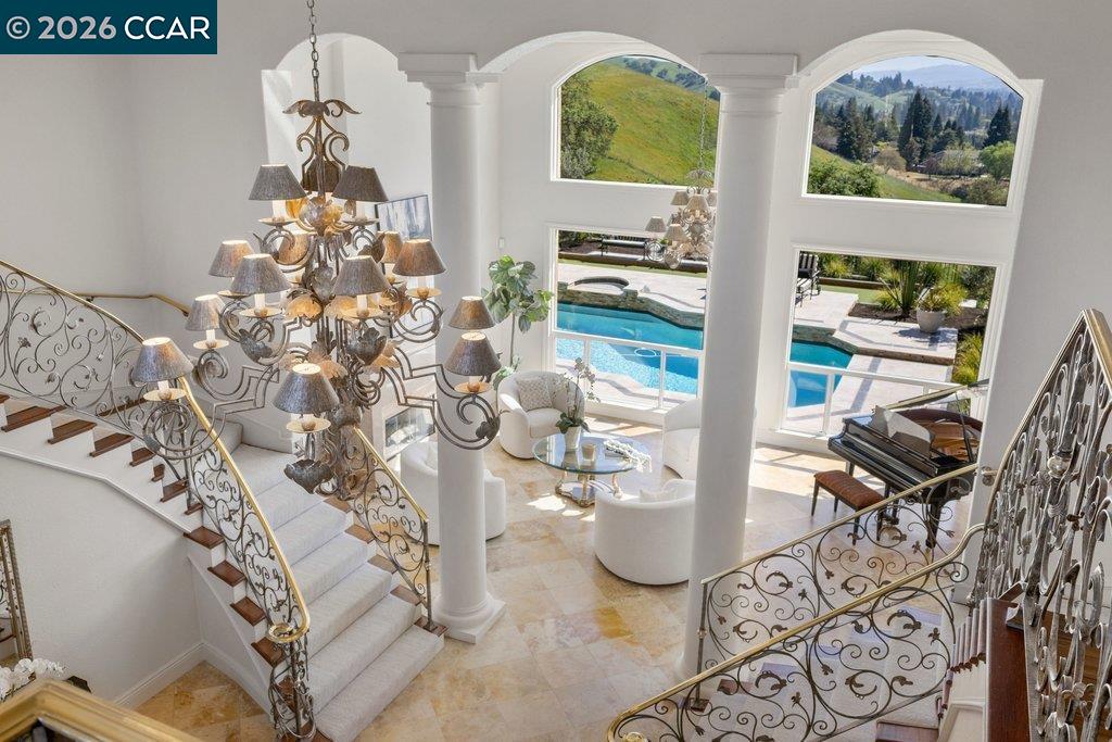 Detail Gallery Image 6 of 54 For 251 Santiago Ln, Danville,  CA 94526 - 7 Beds | 7/2 Baths